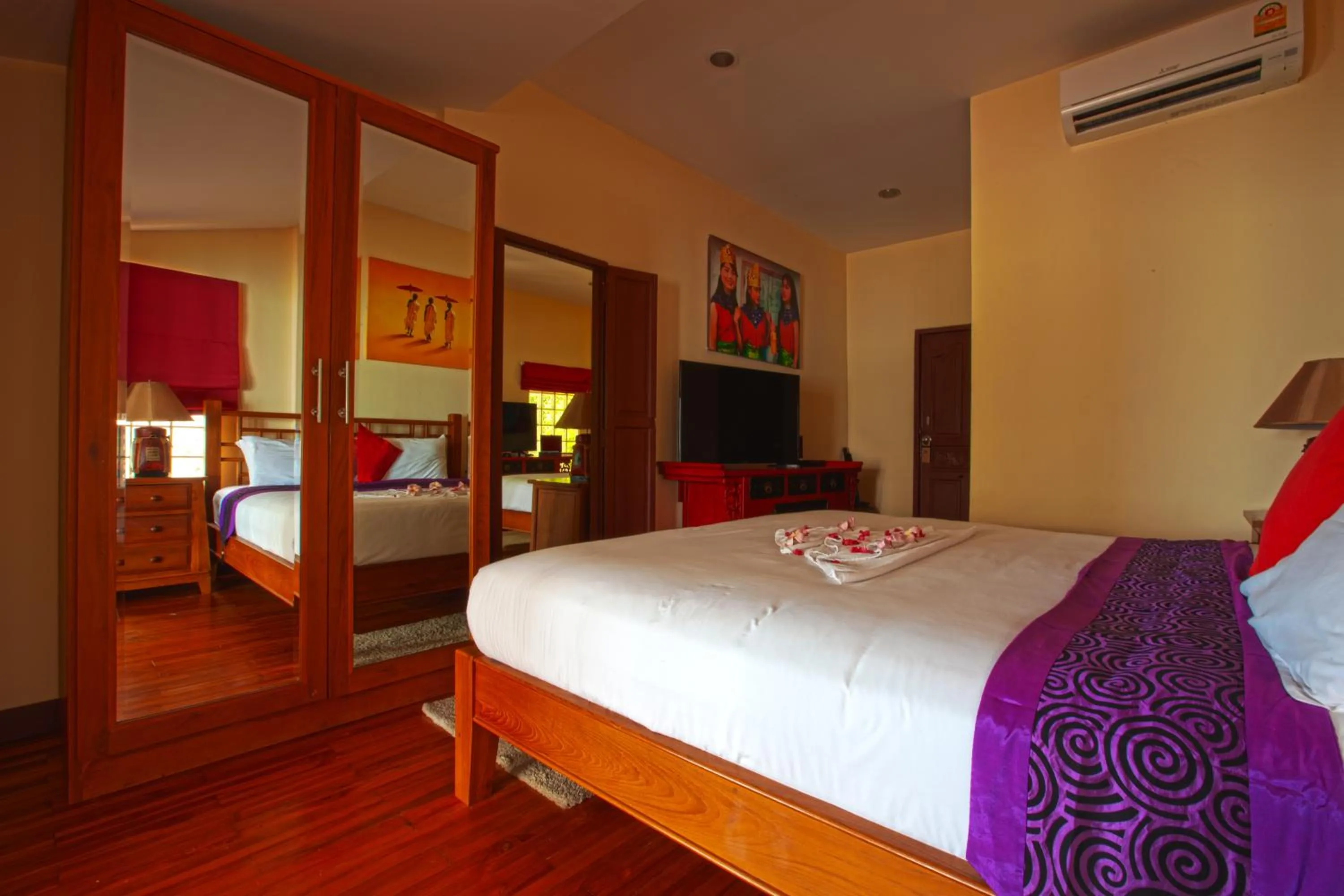 Bed in Boujis Boutique Resort