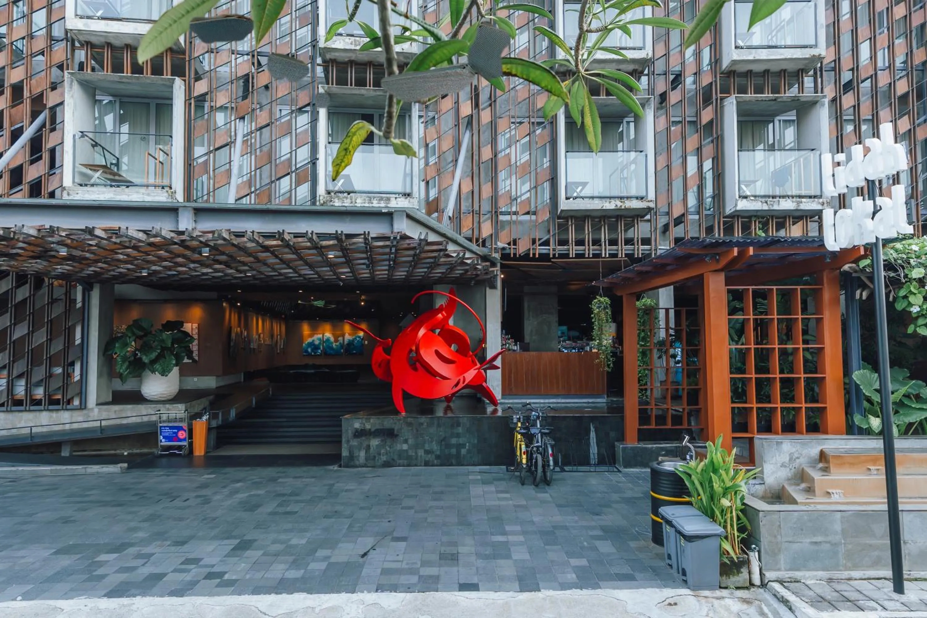 Property building in ARTOTEL Sanur Bali