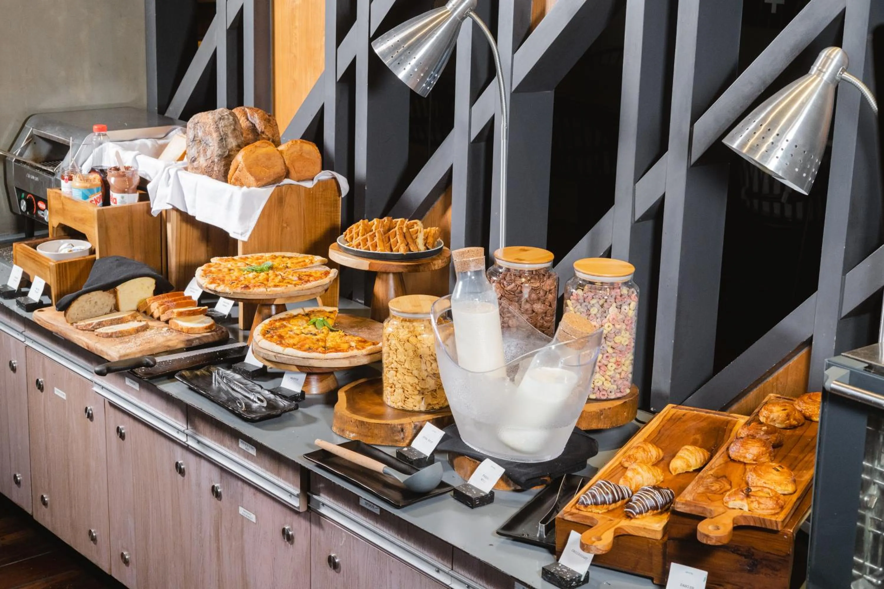 Food and drinks in ARTOTEL Sanur Bali