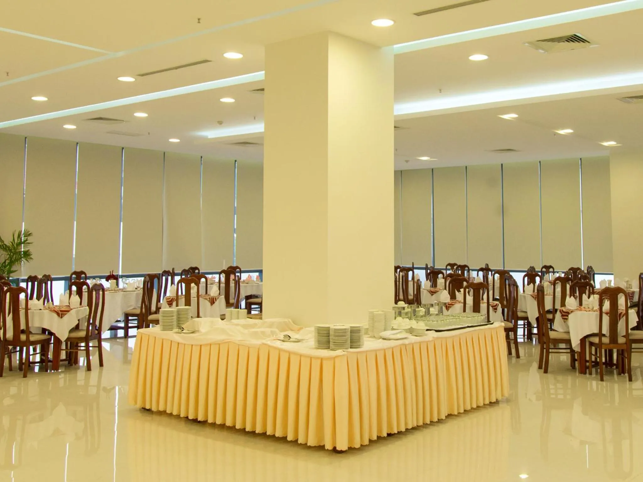 Restaurant/places to eat in Da Nang Han River Hotel