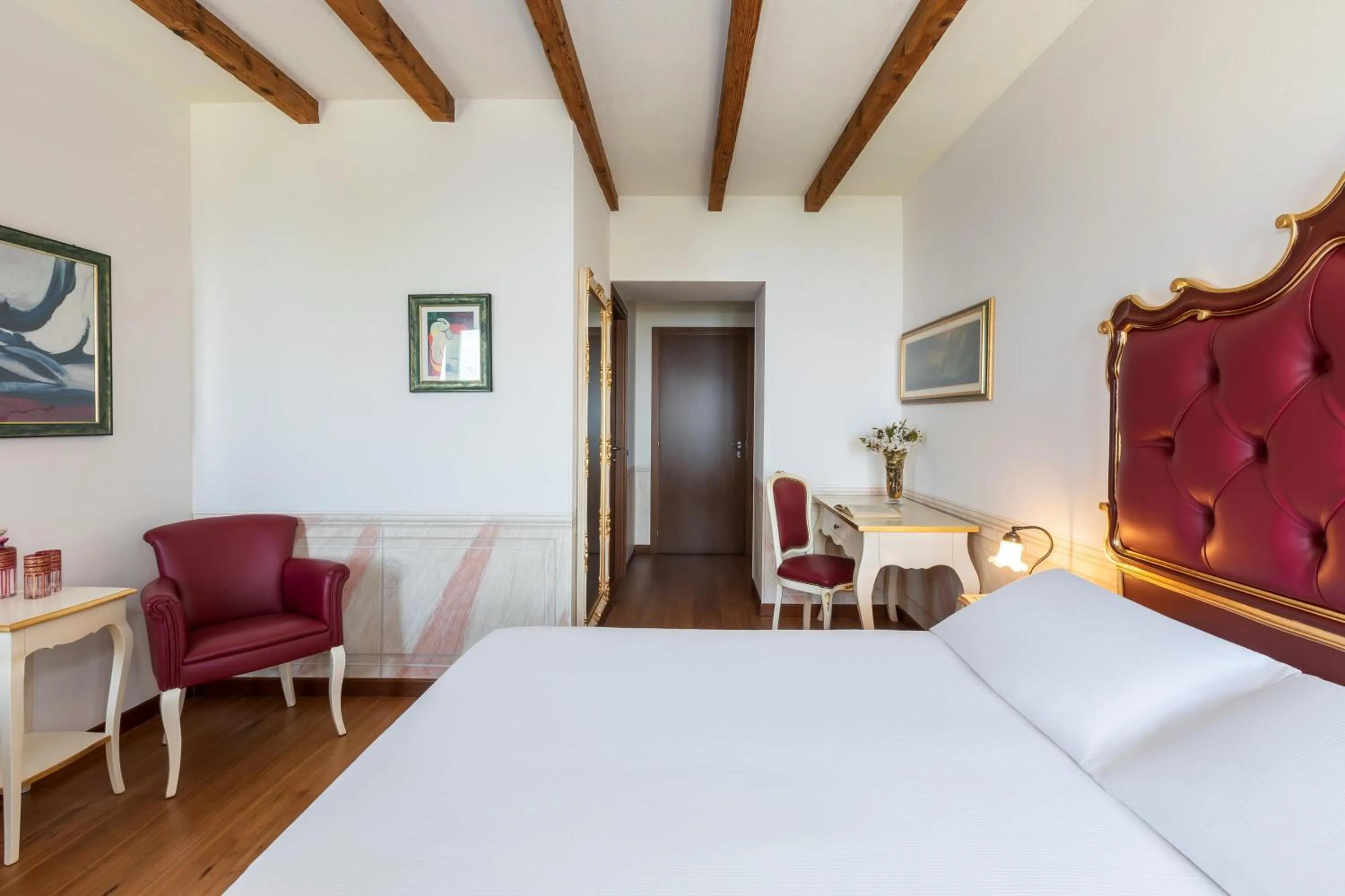 Photo of the whole room, Bed in Boutique Hotel Villa Sostaga