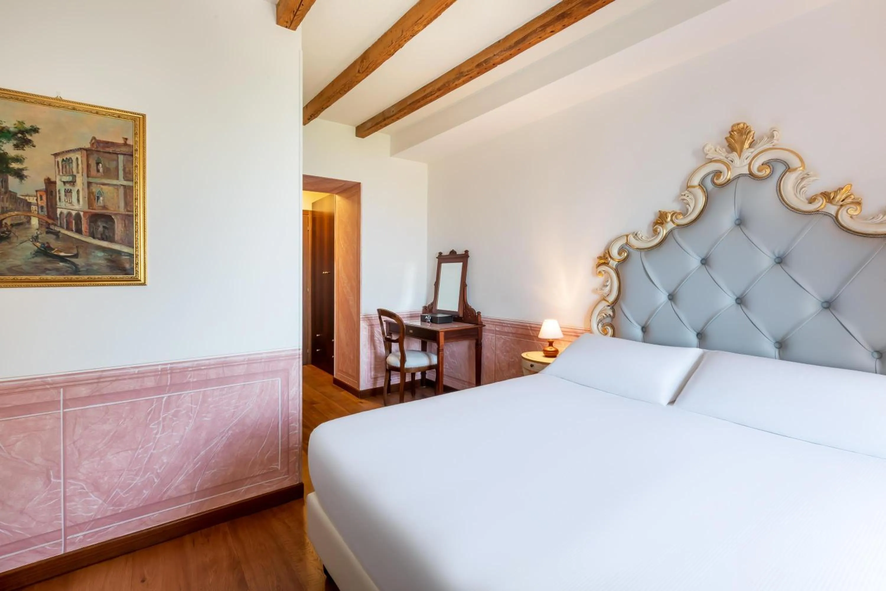 Photo of the whole room, Bed in Boutique Hotel Villa Sostaga