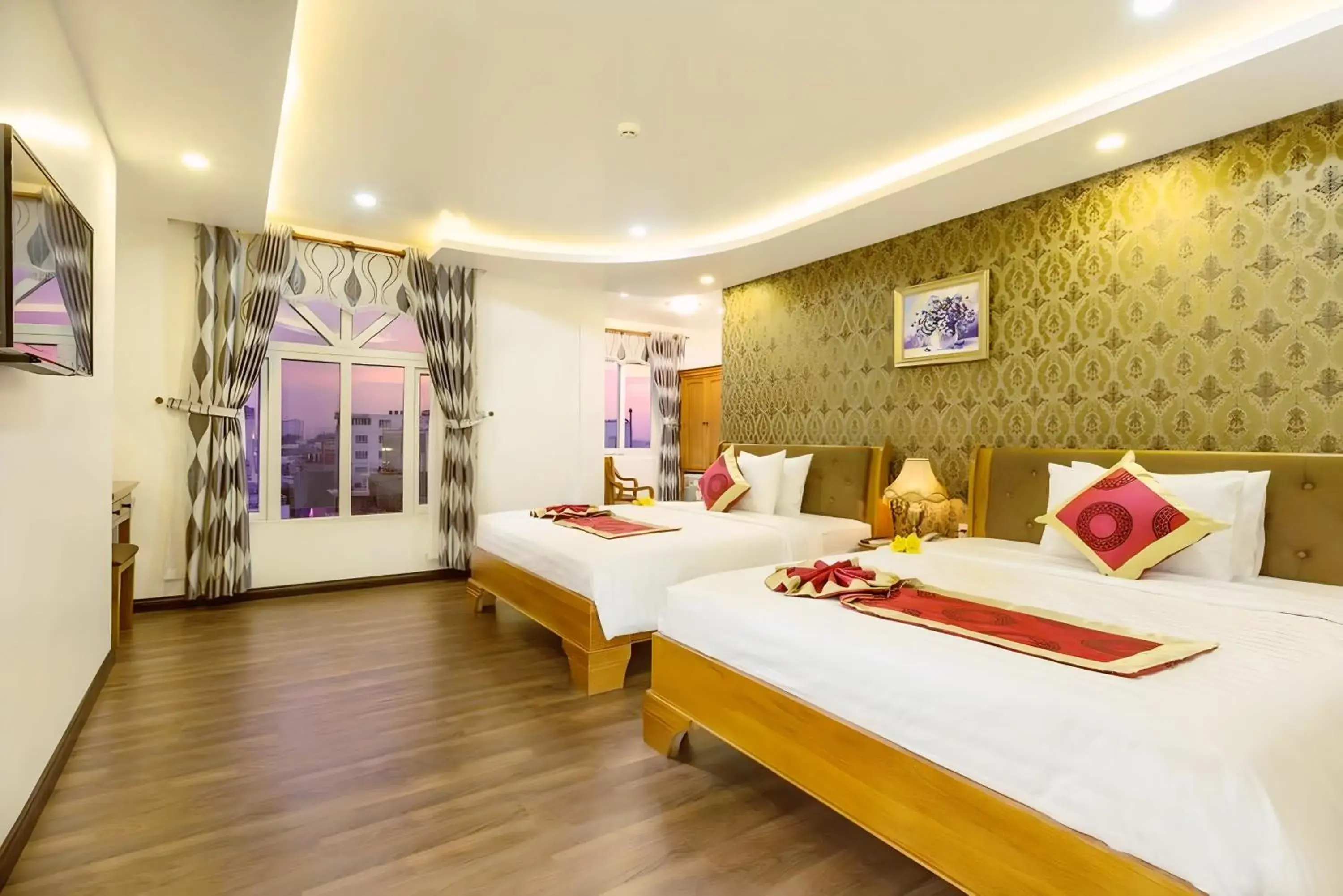 Family Room with Bath in The Airport Hotel Family Room with Bath in The Airport Hotel