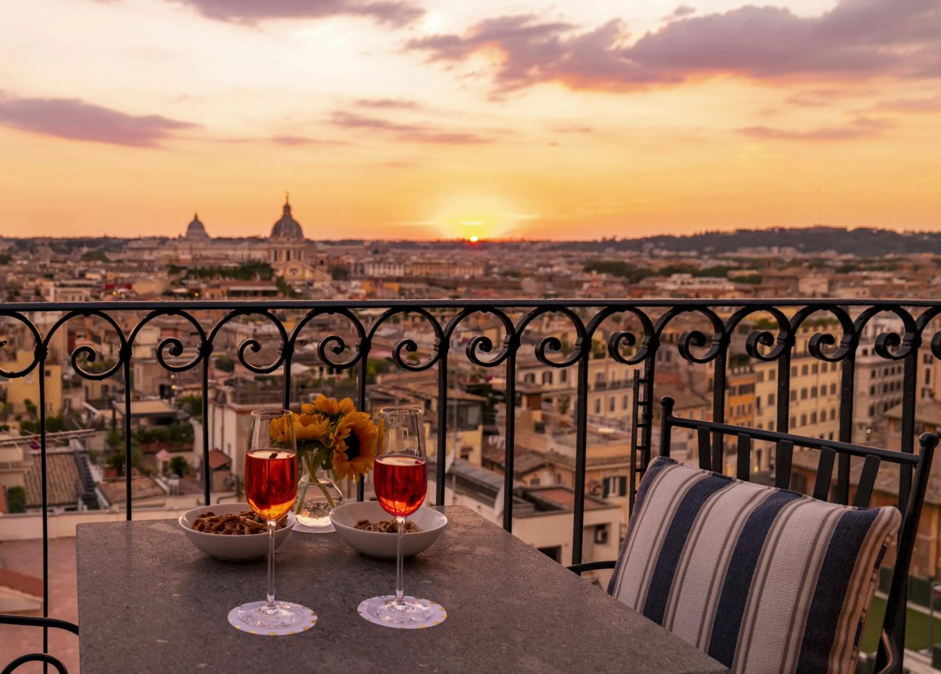 Photo of the whole room in Hotel Scalinata Di Spagna