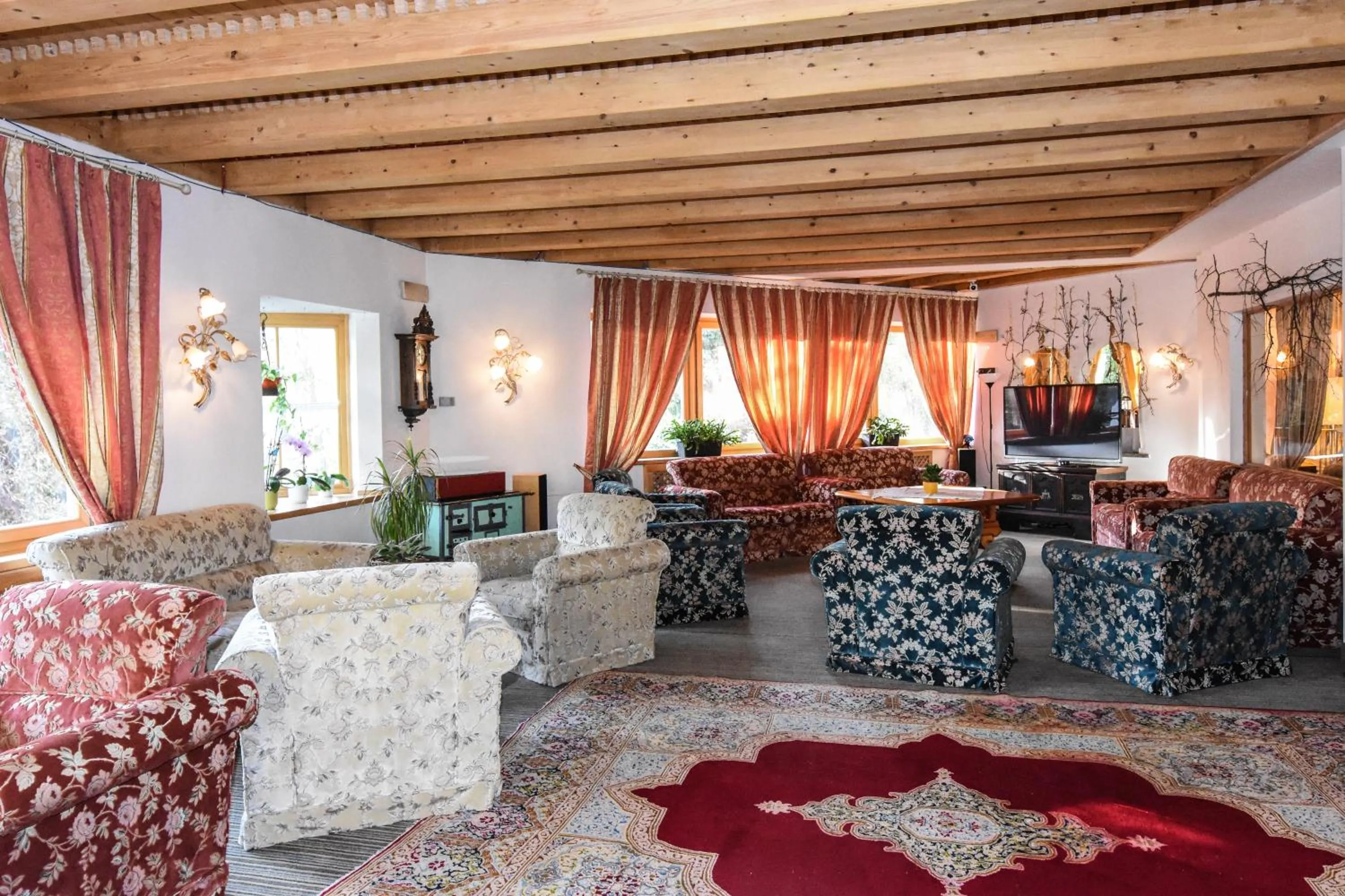 Lounge or bar in Hotel Relais Grünwald