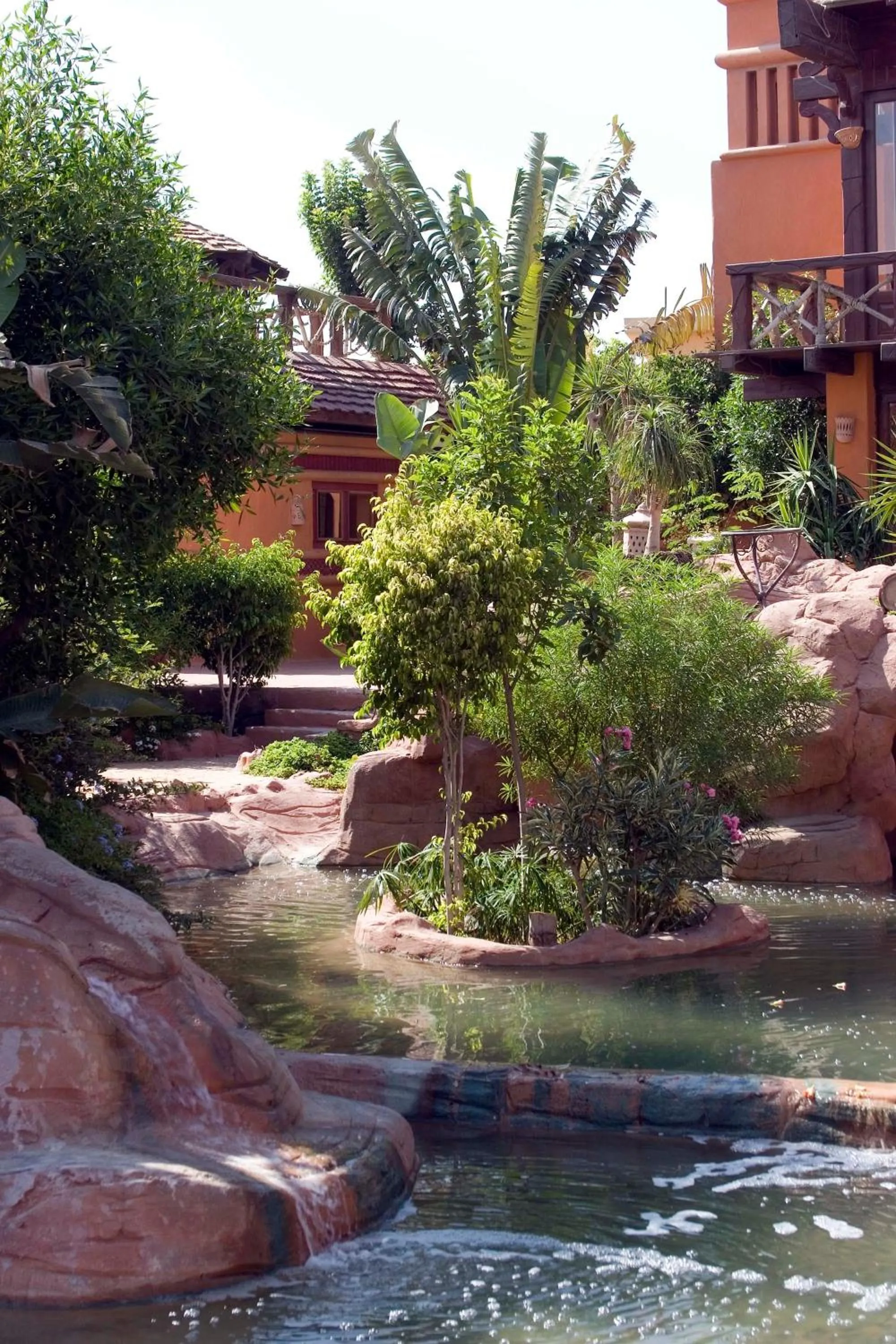 Facade/entrance in Swiss Inn Pyramids Golf Resort