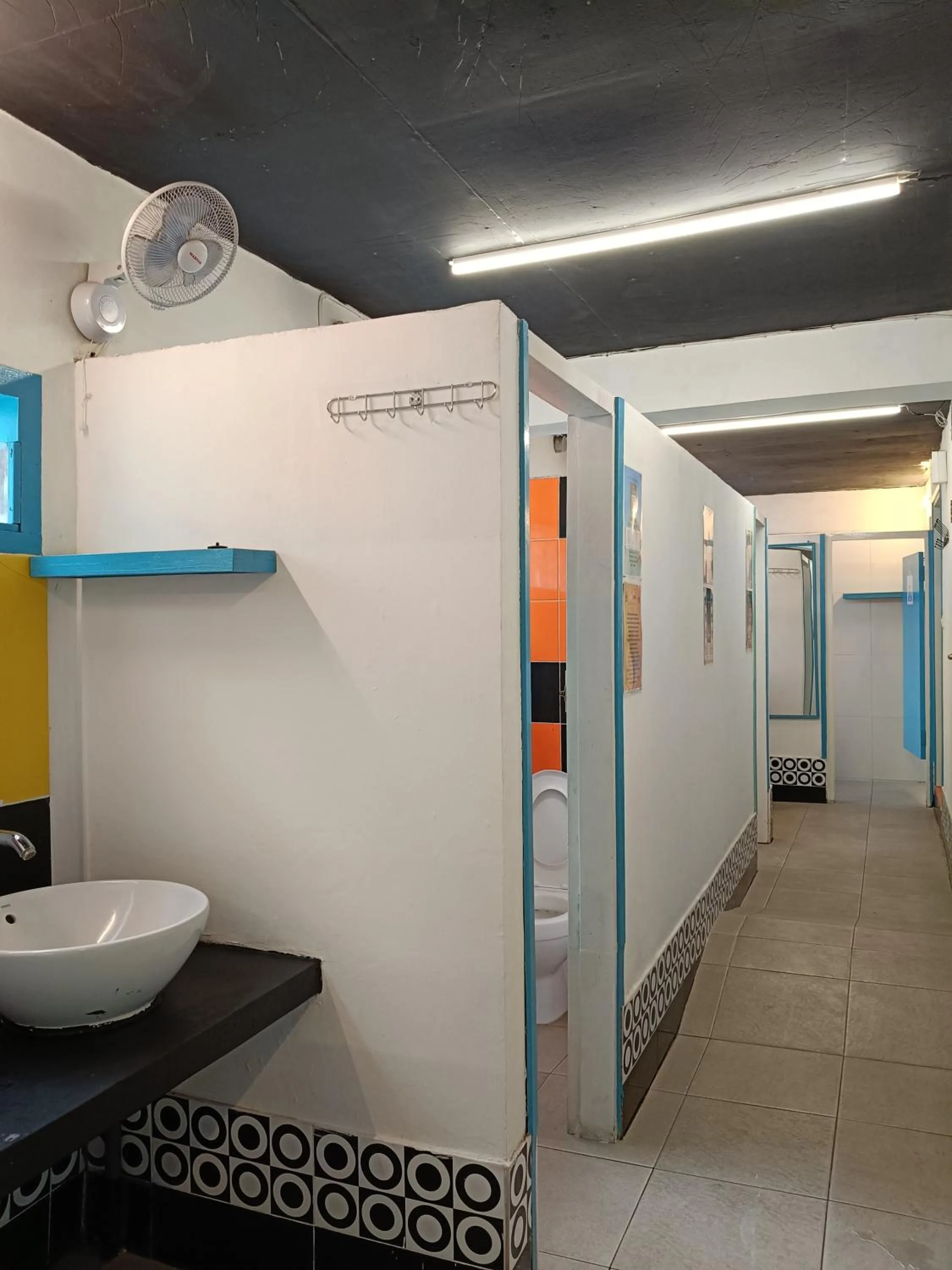 Bathroom in Gili Beach Bum Hostel