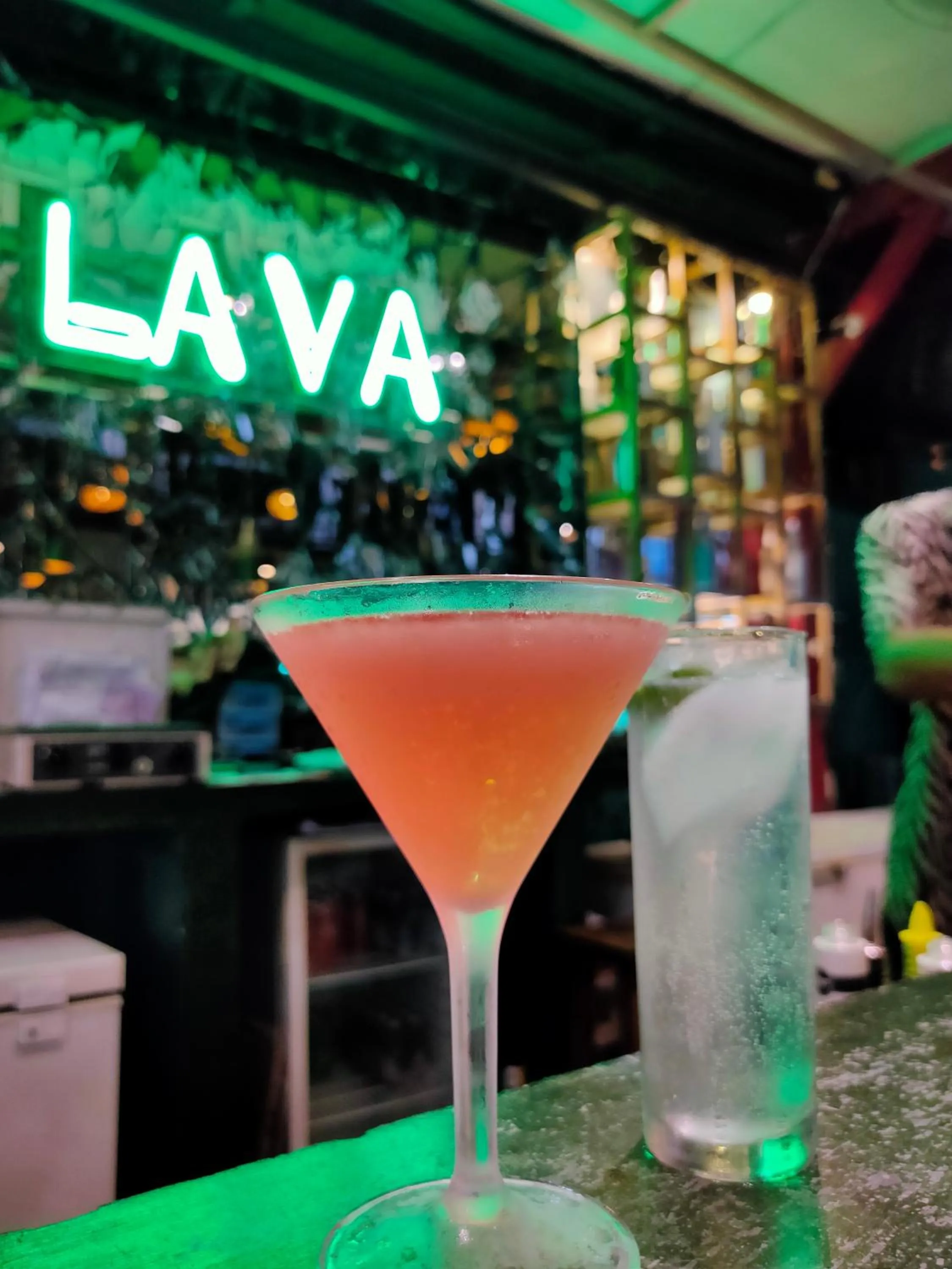 Lounge or bar in Gili Beach Bum Hostel