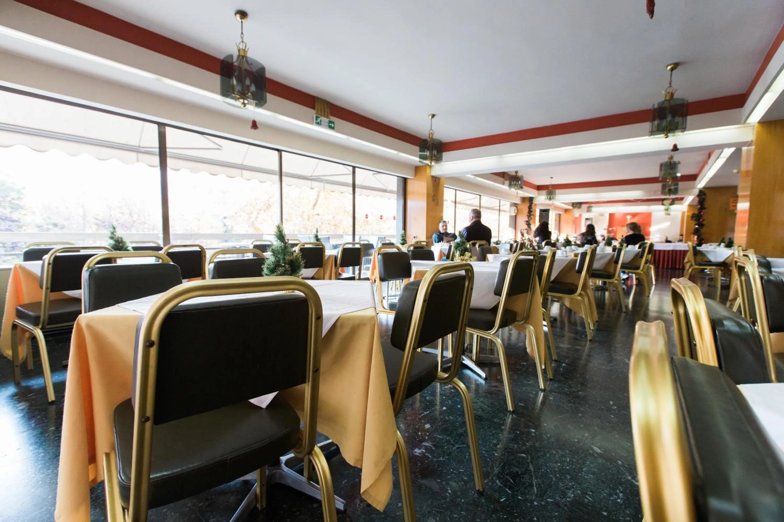 Buffet breakfast in Grand Hotel