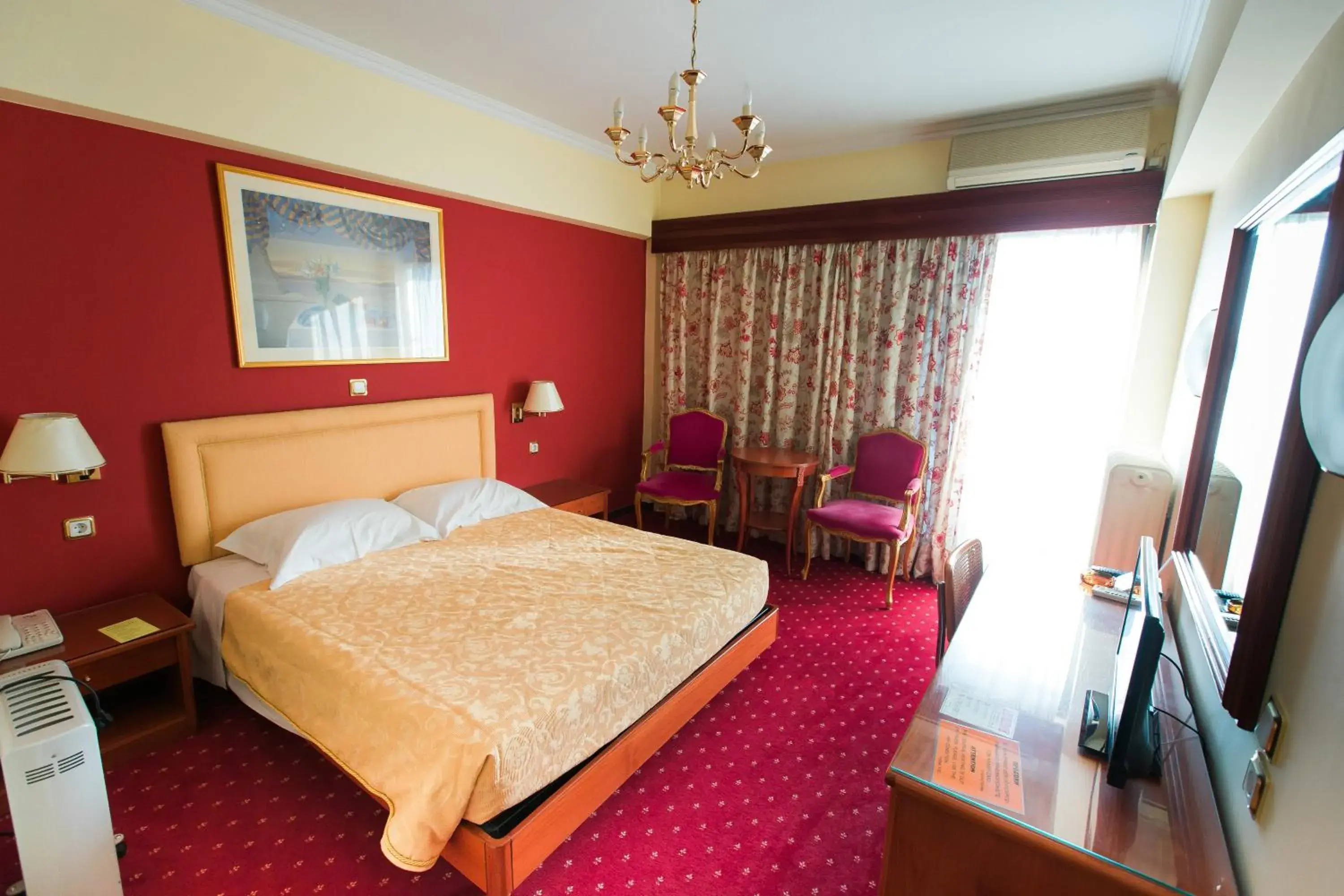 Standard Double or Twin Room with Balcony in Grand Hotel Standard Double or Twin Room with Balcony in Grand Hotel