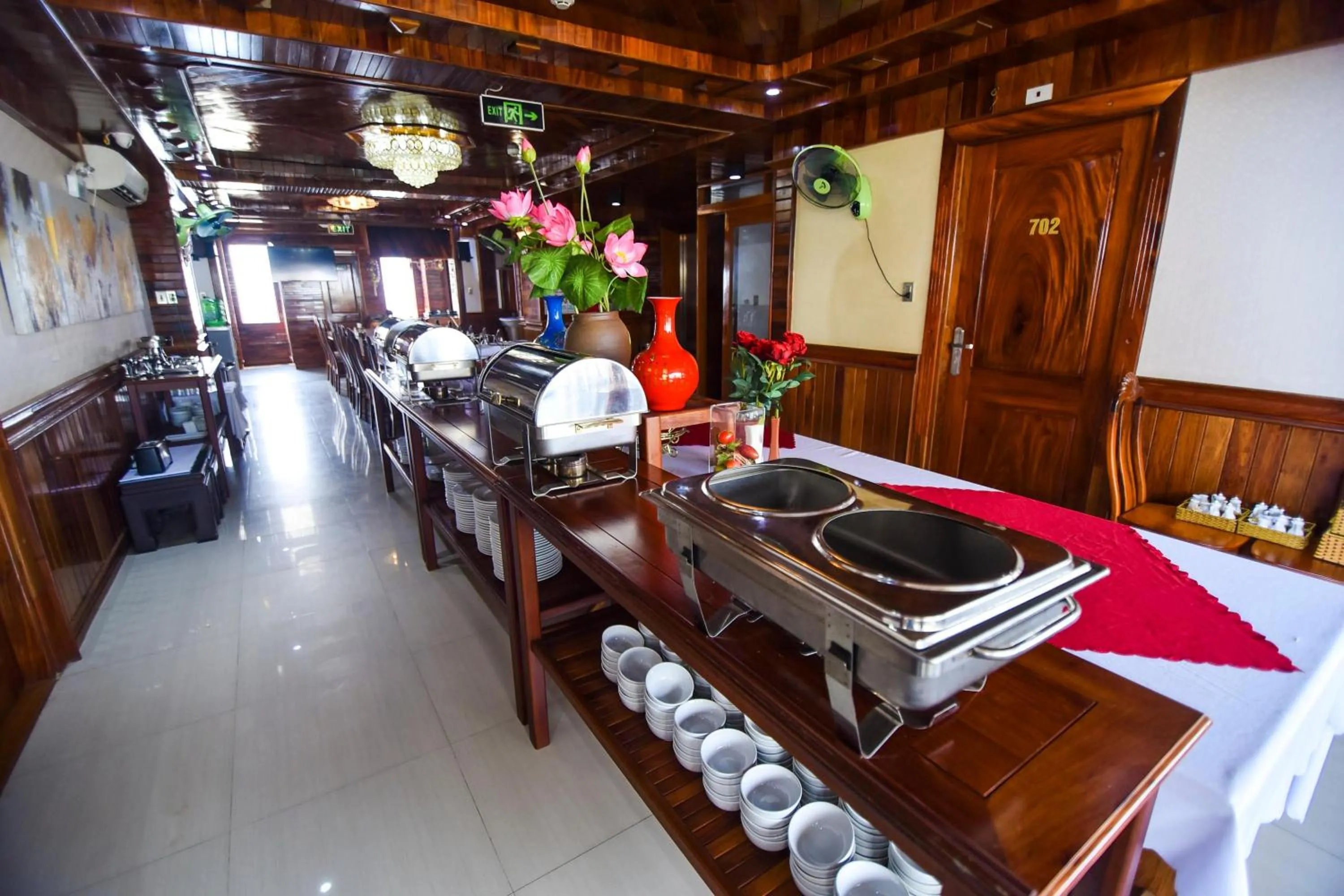 Restaurant/places to eat in San San Hotel Da Nang