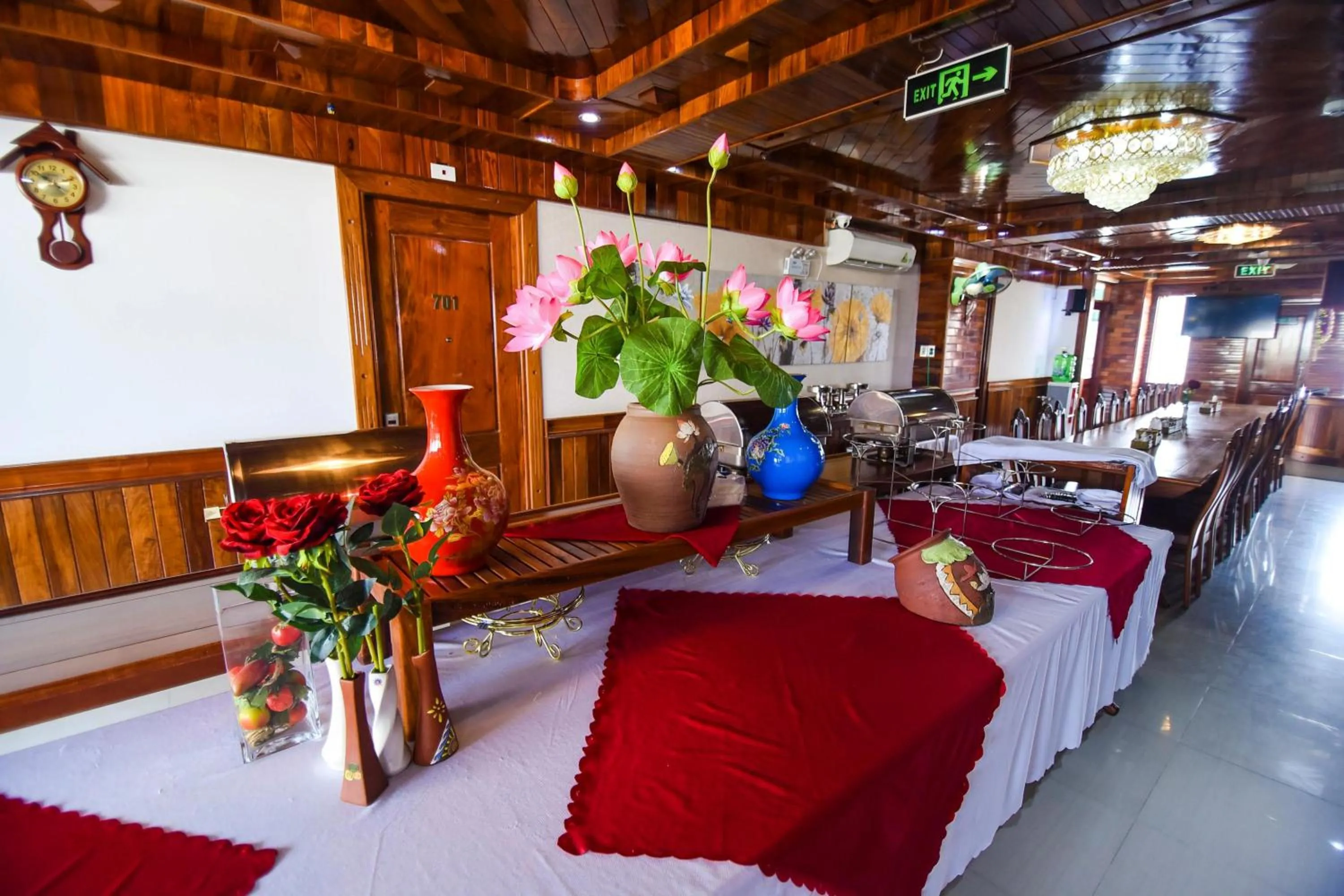 Restaurant/places to eat in San San Hotel Da Nang