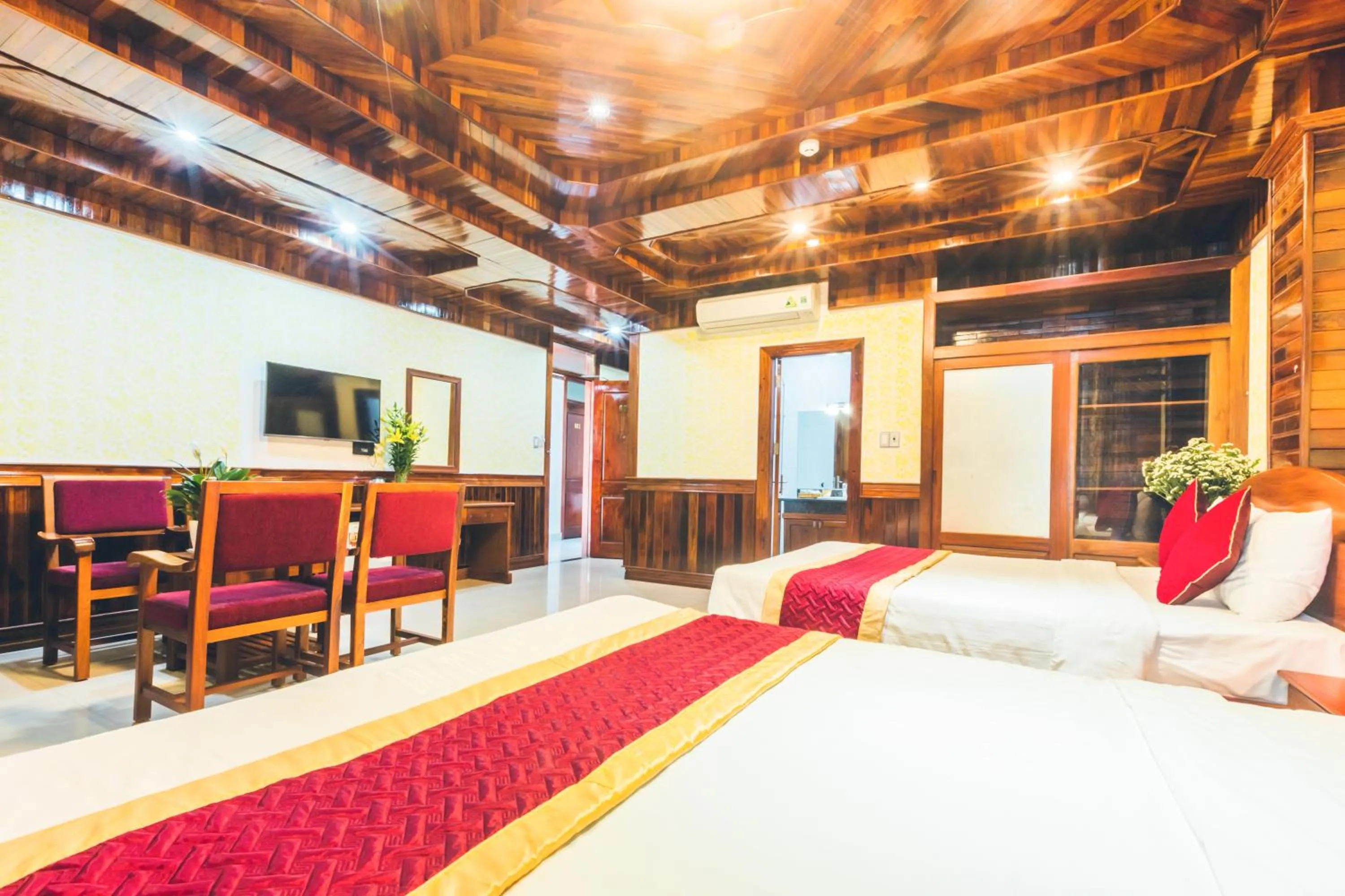 Bedroom, Bed in San San Hotel Da Nang