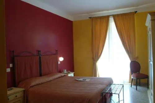 Photo of the whole room in Hotel Ede