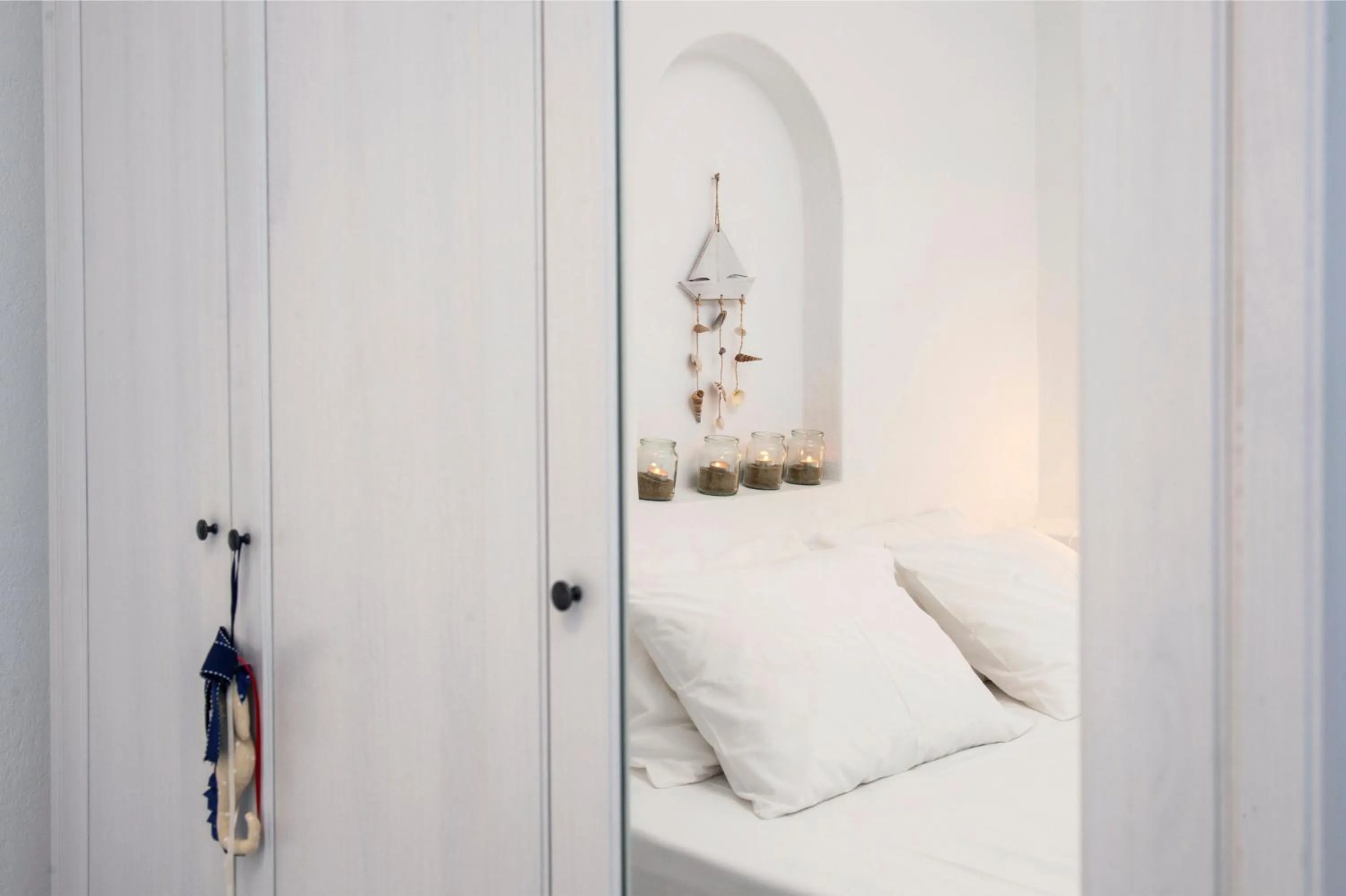 Bedroom, Bed in Cleopatra Seaside Homes, Logaras, Paros