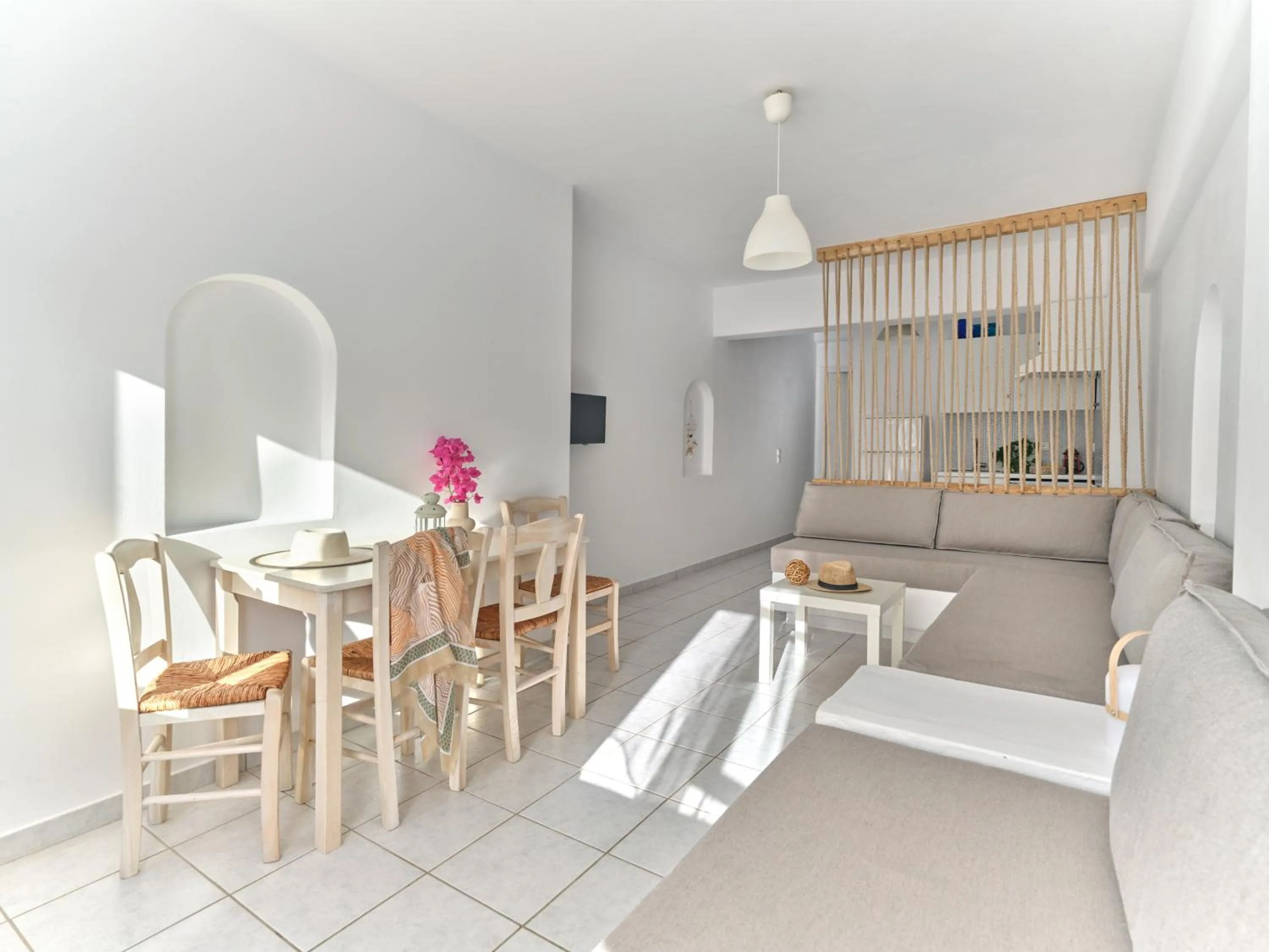 Living room in Cleopatra Seaside Homes, Logaras, Paros