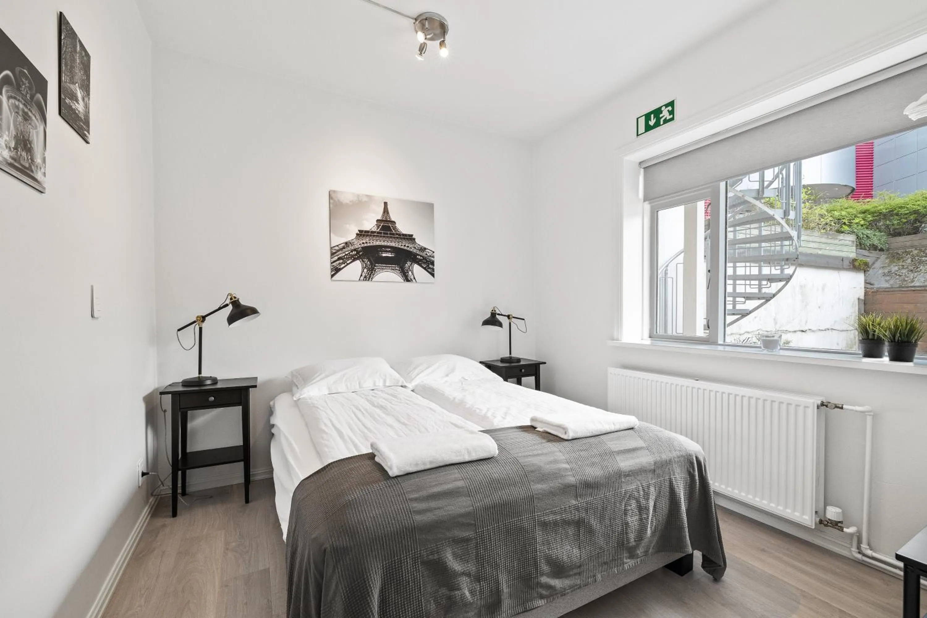 Bedroom, Bed in Odinn Reykjavik Odinsgata Apartments