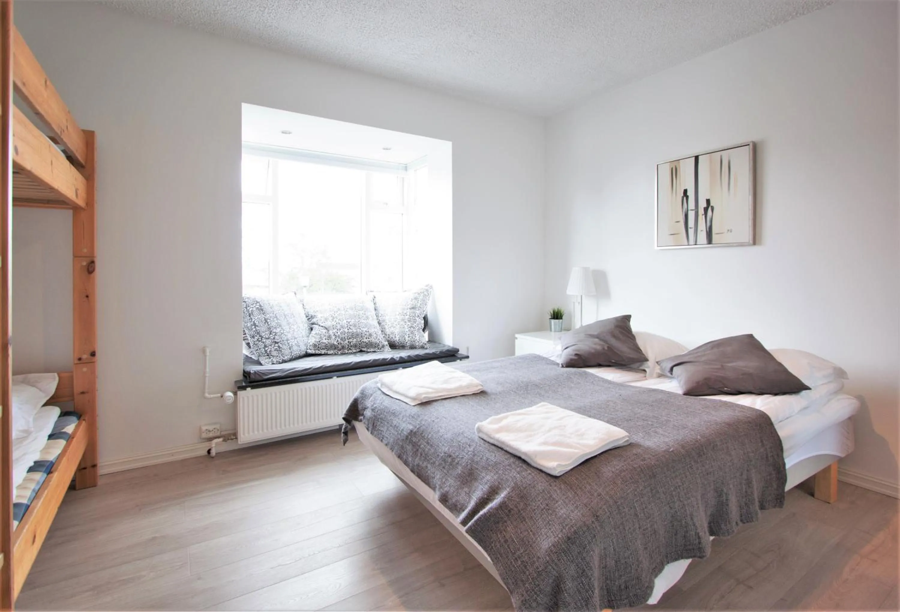 Bedroom, Bed in Odinn Reykjavik Odinsgata Apartments