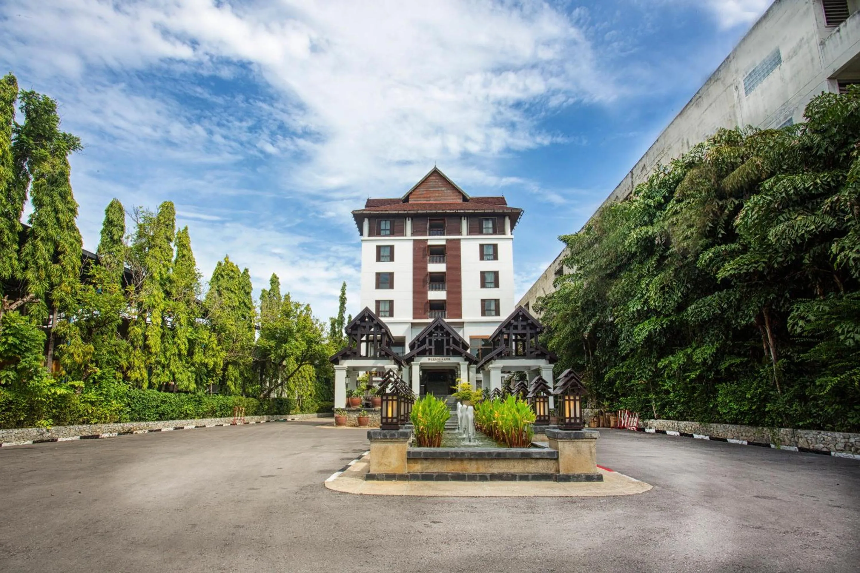 Property building in Wienglakor Hotel Lampang