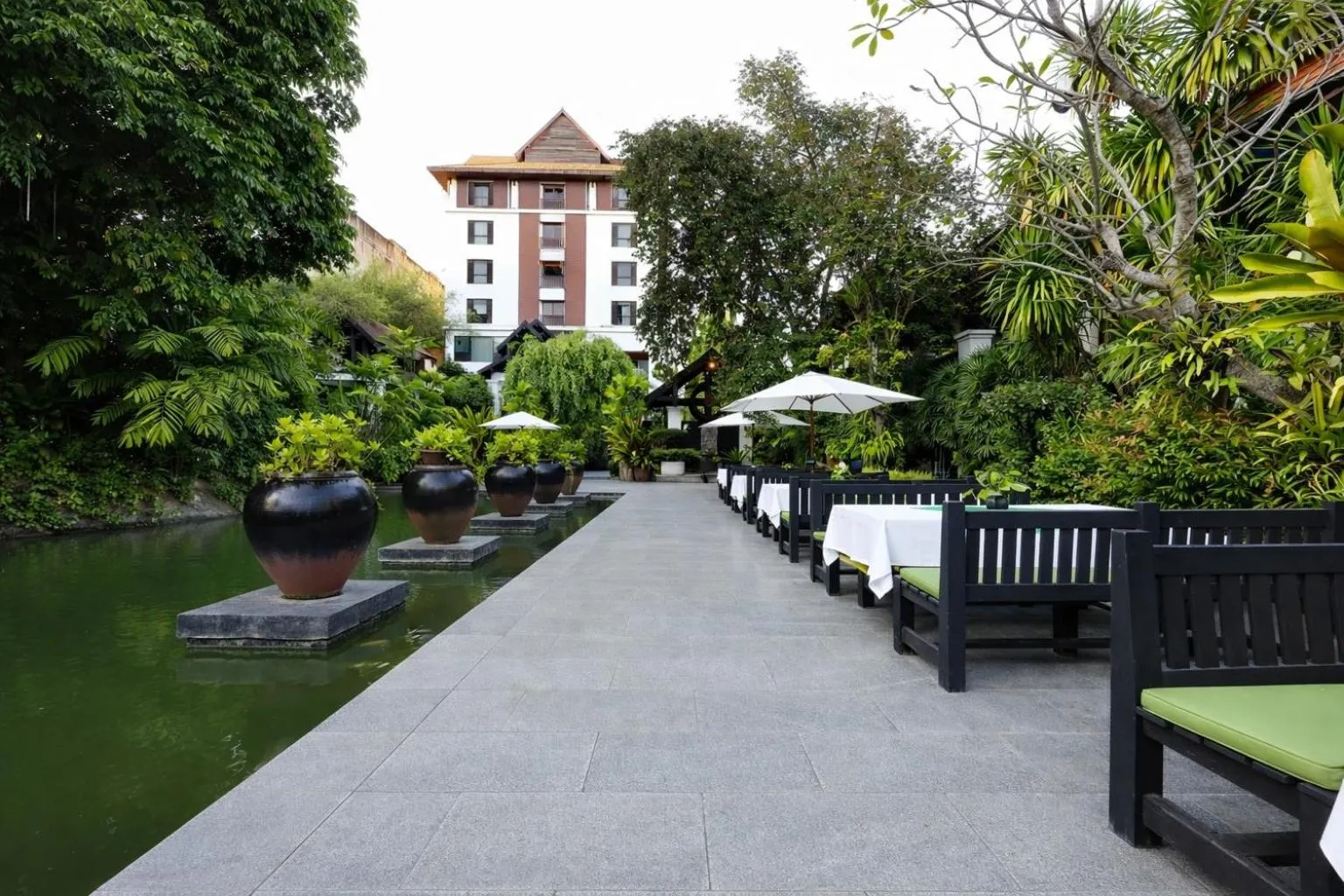 Dining area in Wienglakor Hotel Lampang