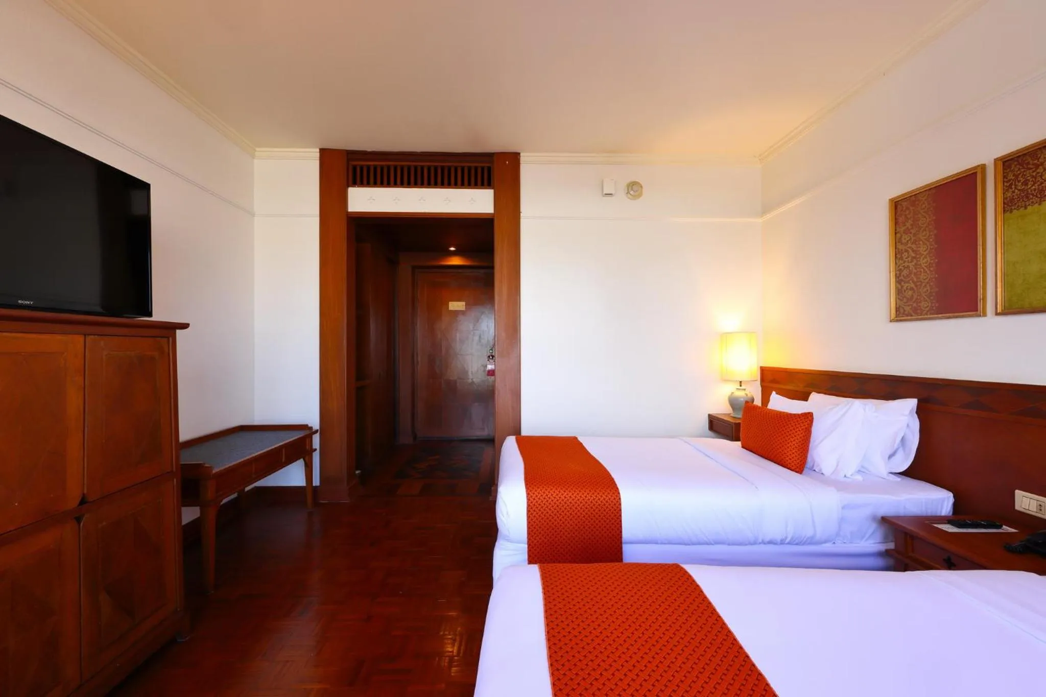 Bed in Wienglakor Hotel Lampang