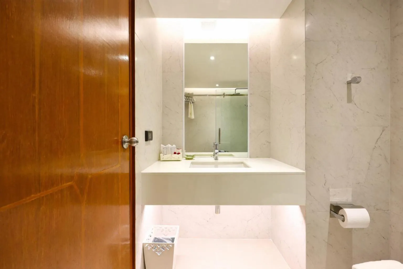 Shower in Wienglakor Hotel Lampang