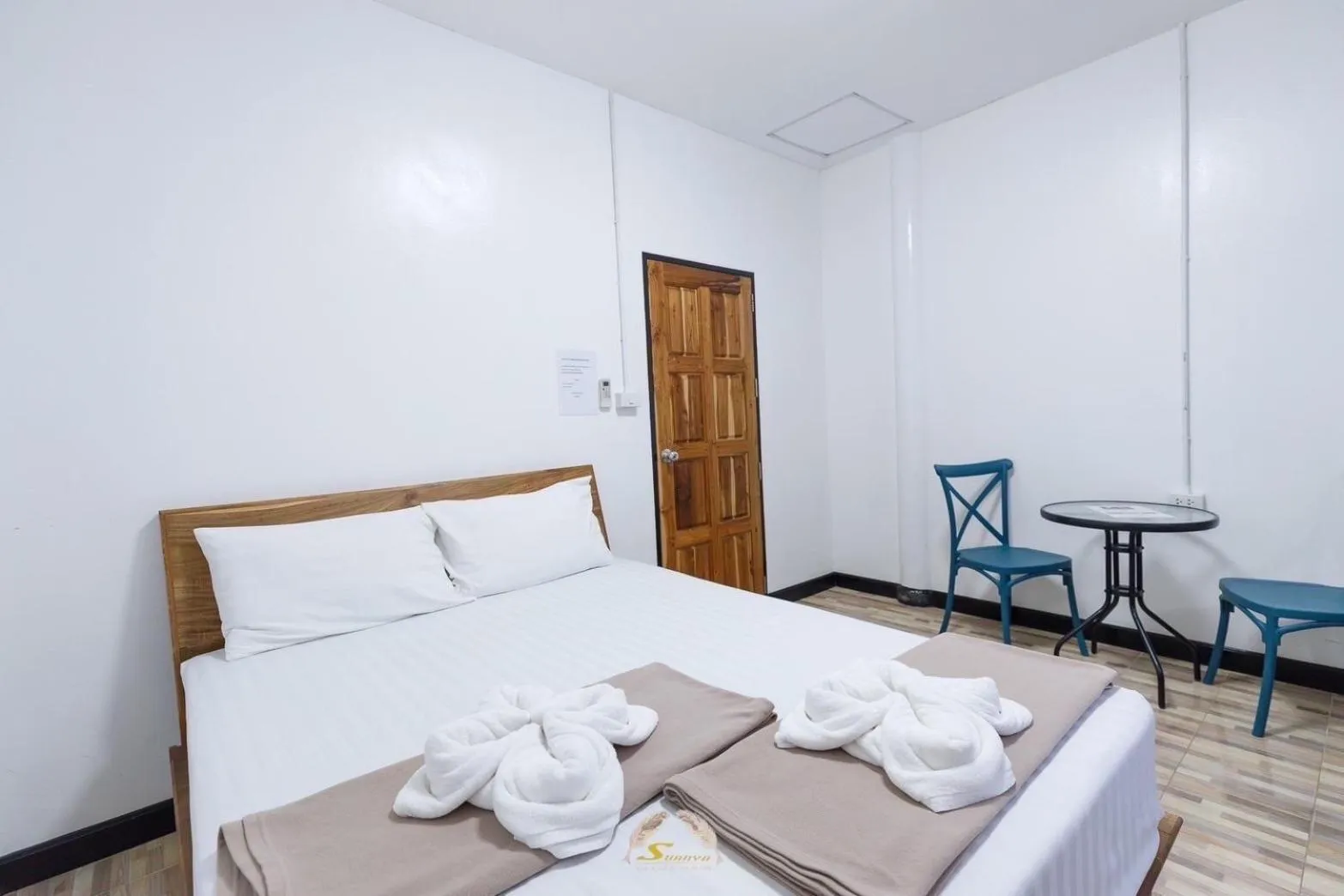 Photo of the whole room, Bed in Suanya Kohkood Resort and Spa