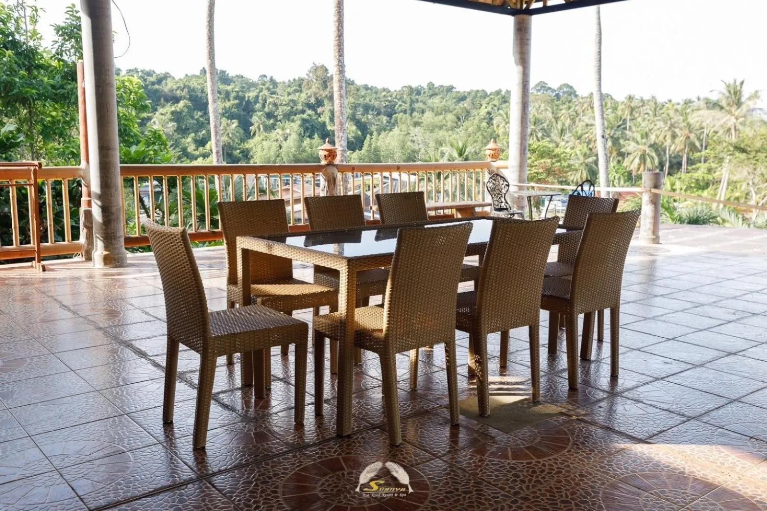 Dining area in Suanya Kohkood Resort and Spa