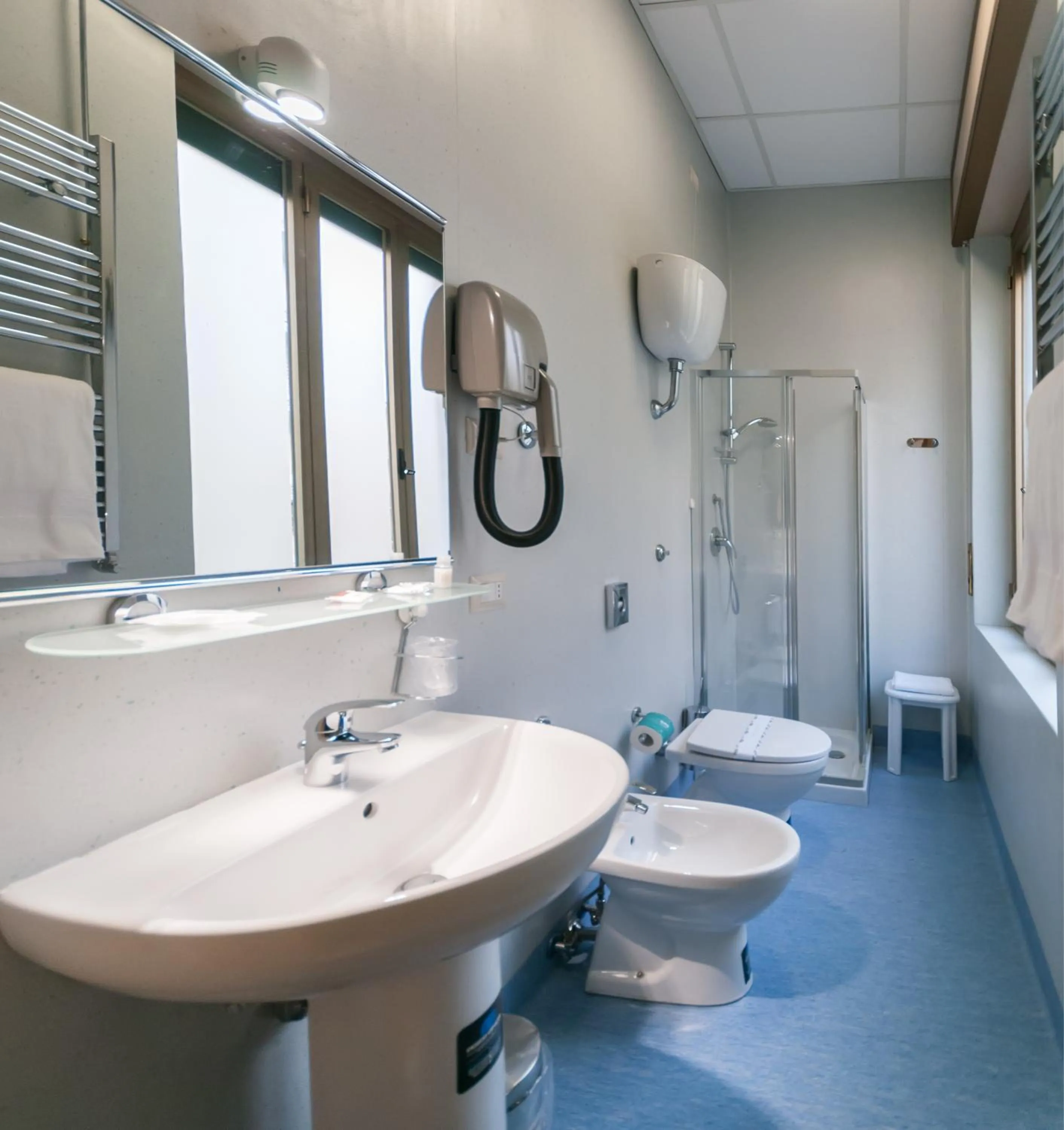 Shower in Villa Albina