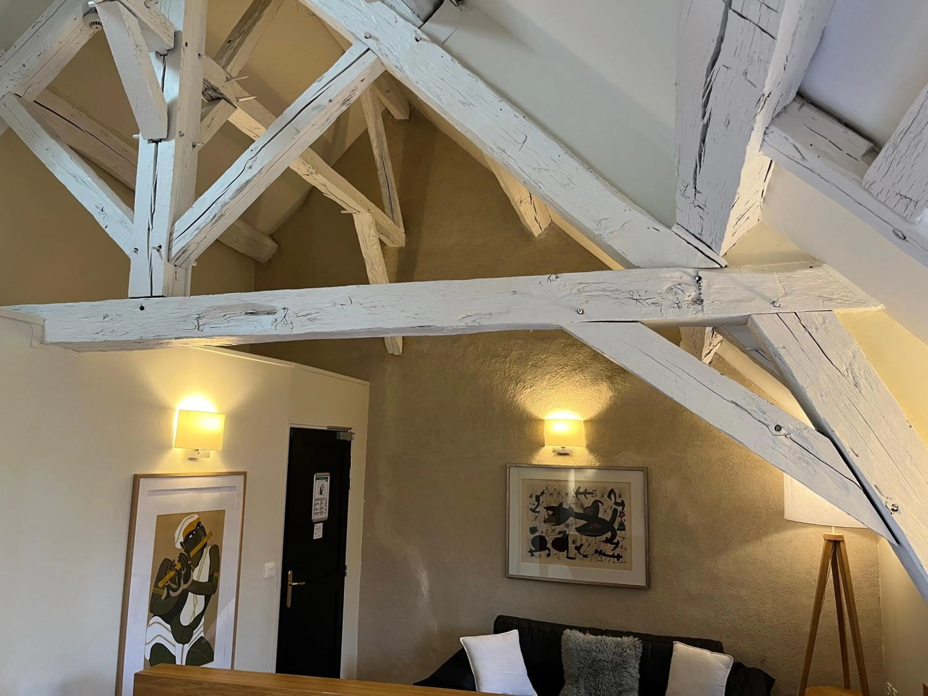 Les Glycines Vézelay