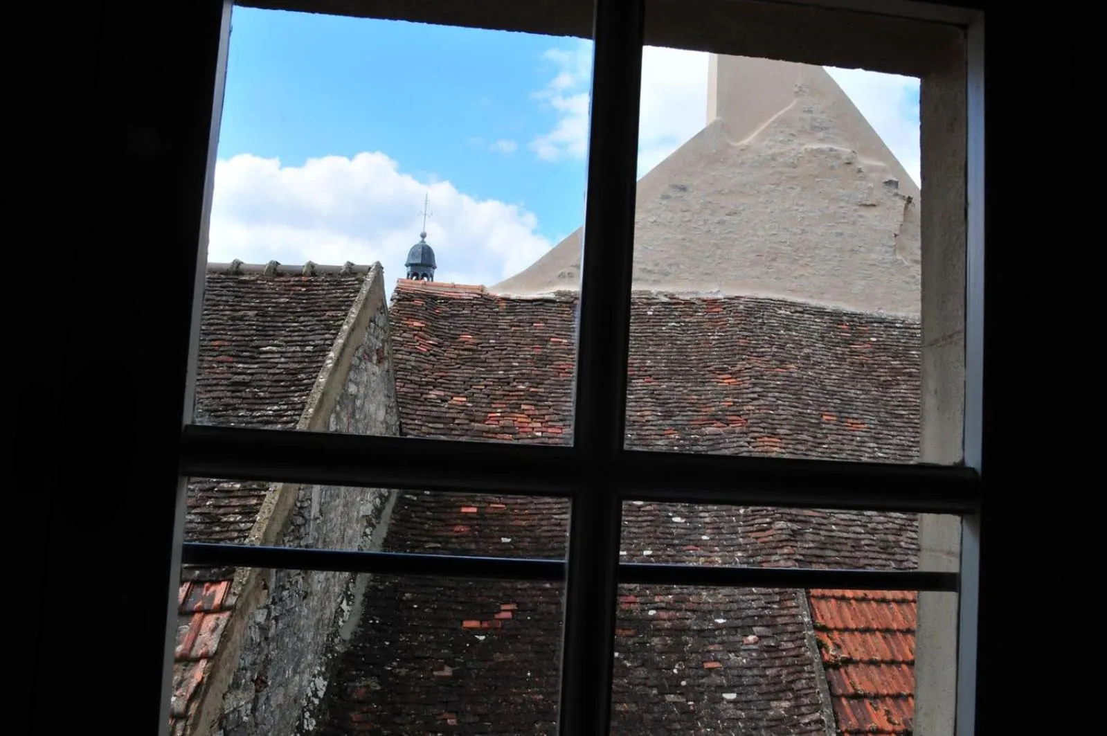 Day in Les Glycines Vézelay