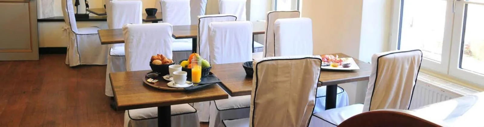 Breakfast in Les Glycines Vézelay