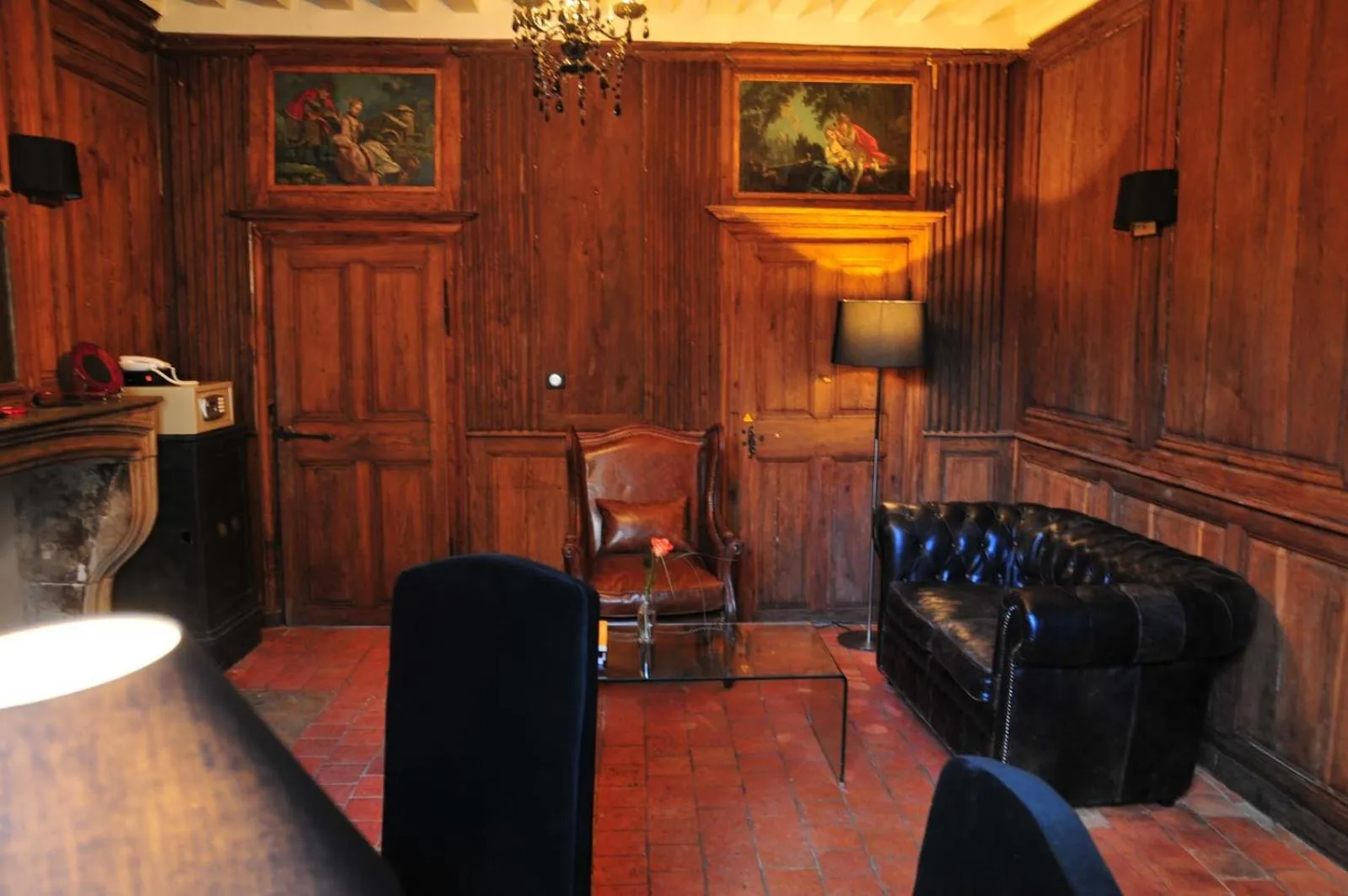 Seating area in Les Glycines Vézelay