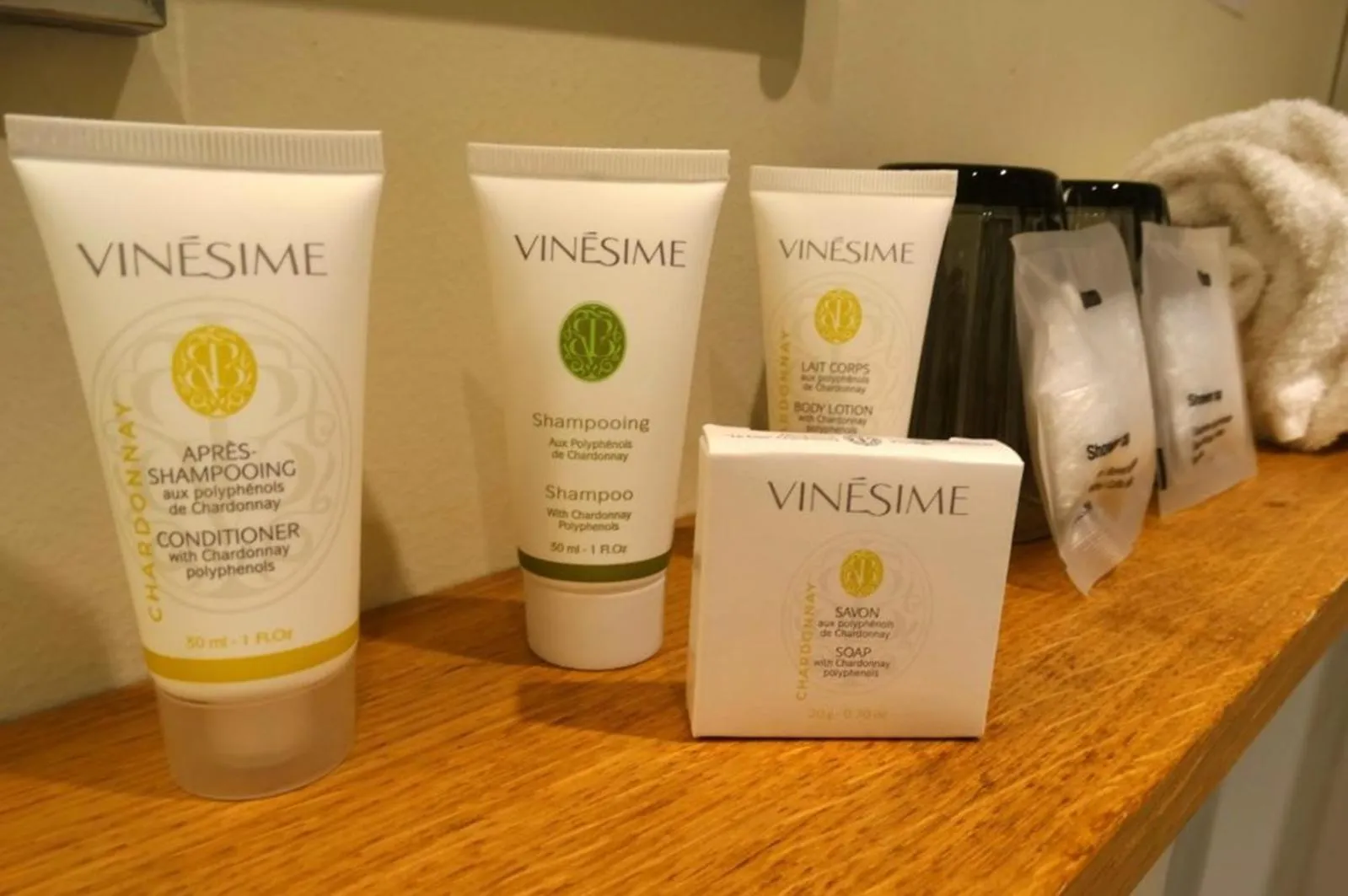 Les Glycines Vézelay