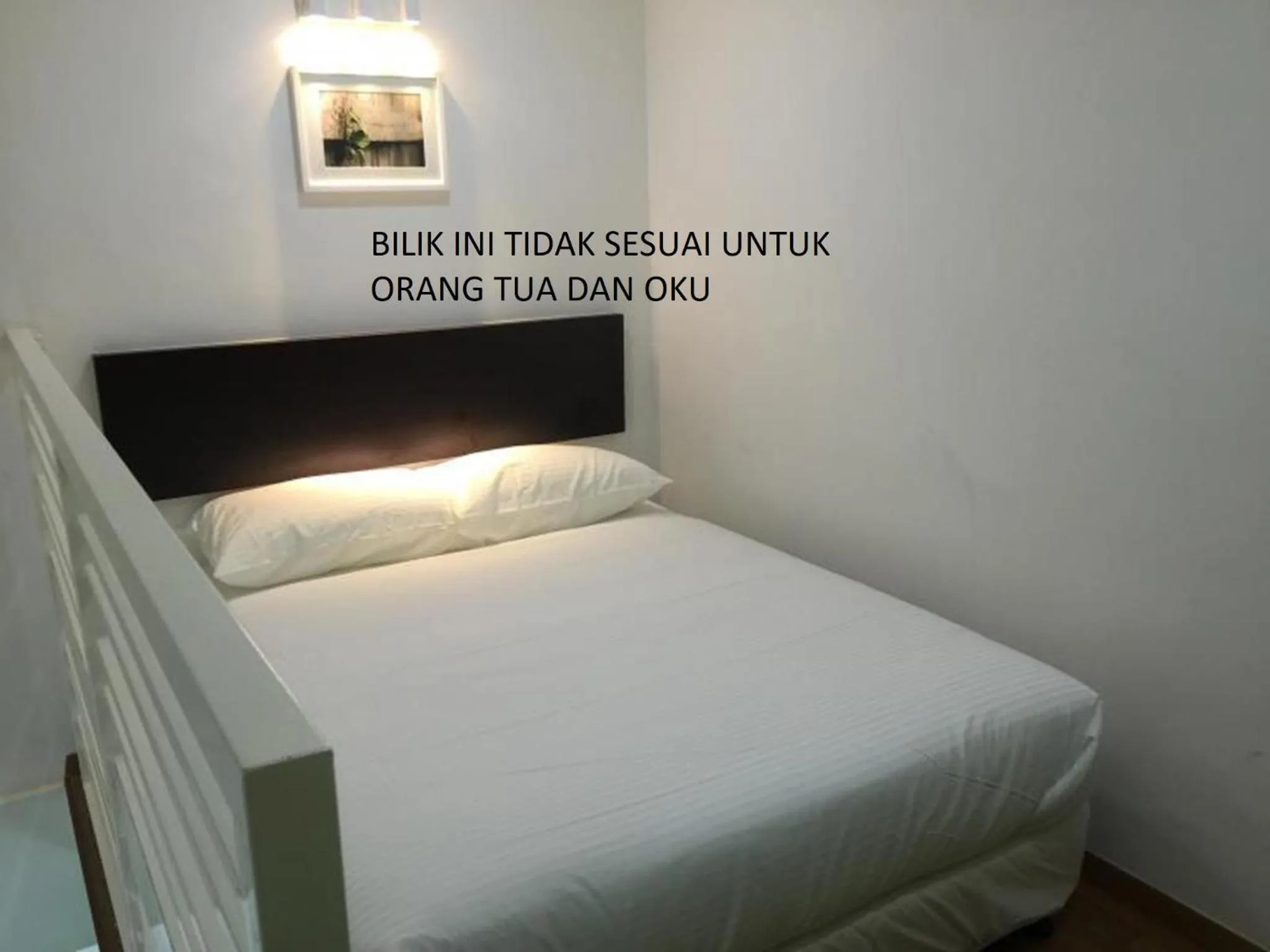 Bed in Apple Inn Hotel