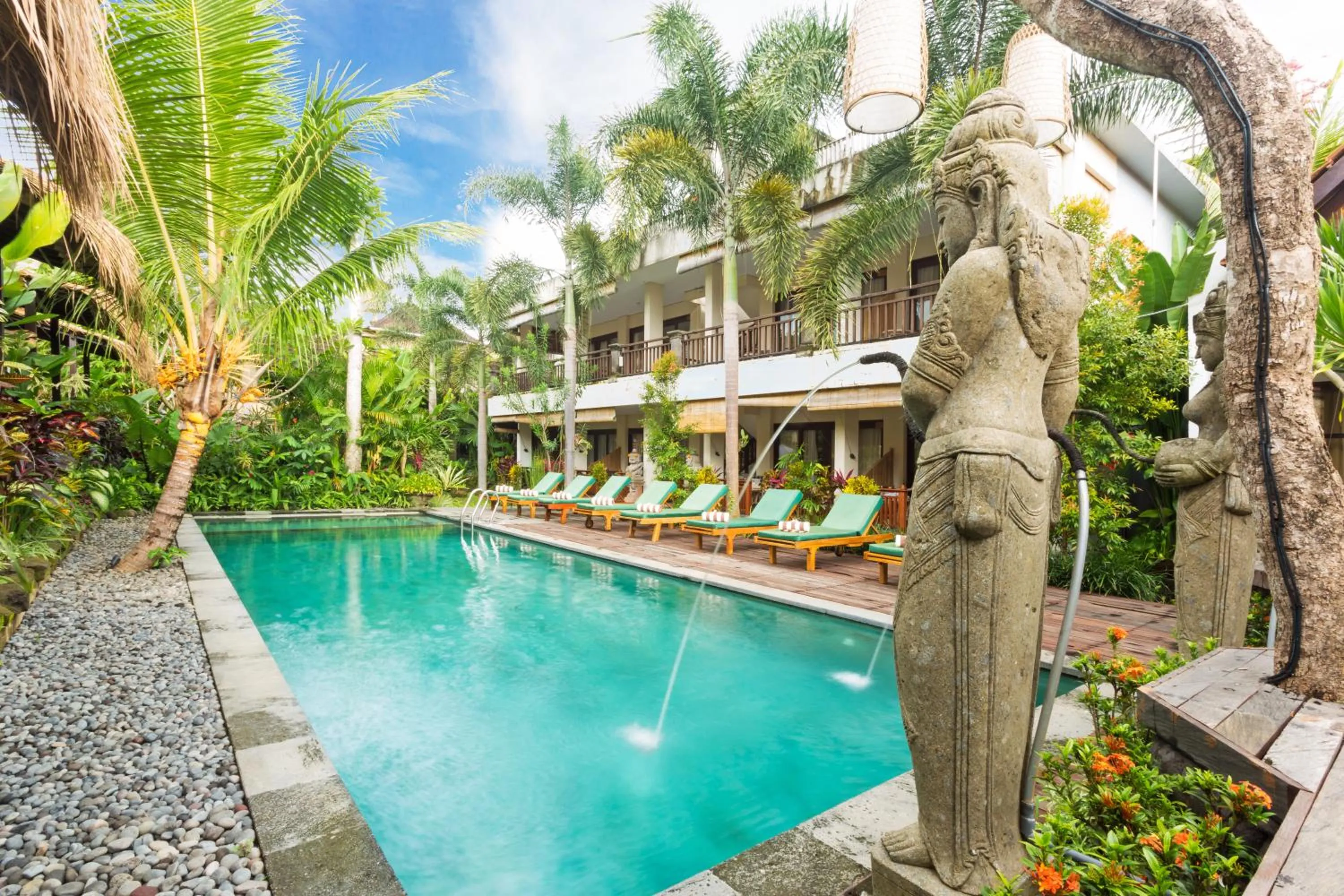 Swimming pool in Meruhdani Boutique Hotel Ubud