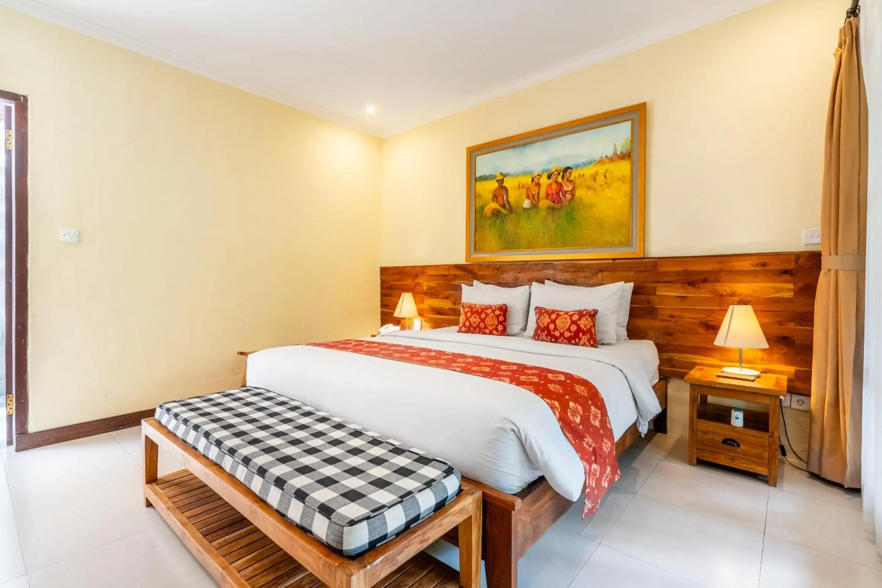 Superior Double Room in Meruhdani Boutique Hotel Ubud Superior Double Room in Meruhdani Boutique Hotel Ubud