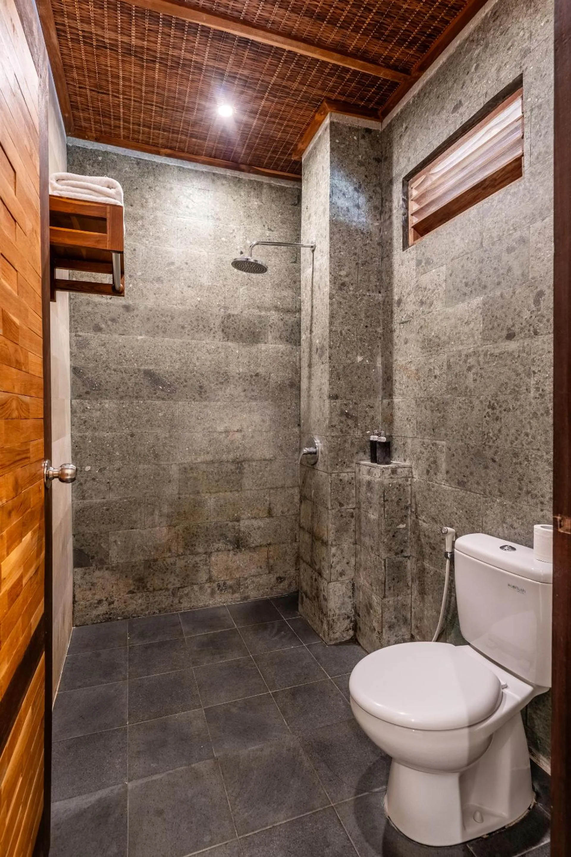 Bathroom in Meruhdani Boutique Hotel Ubud