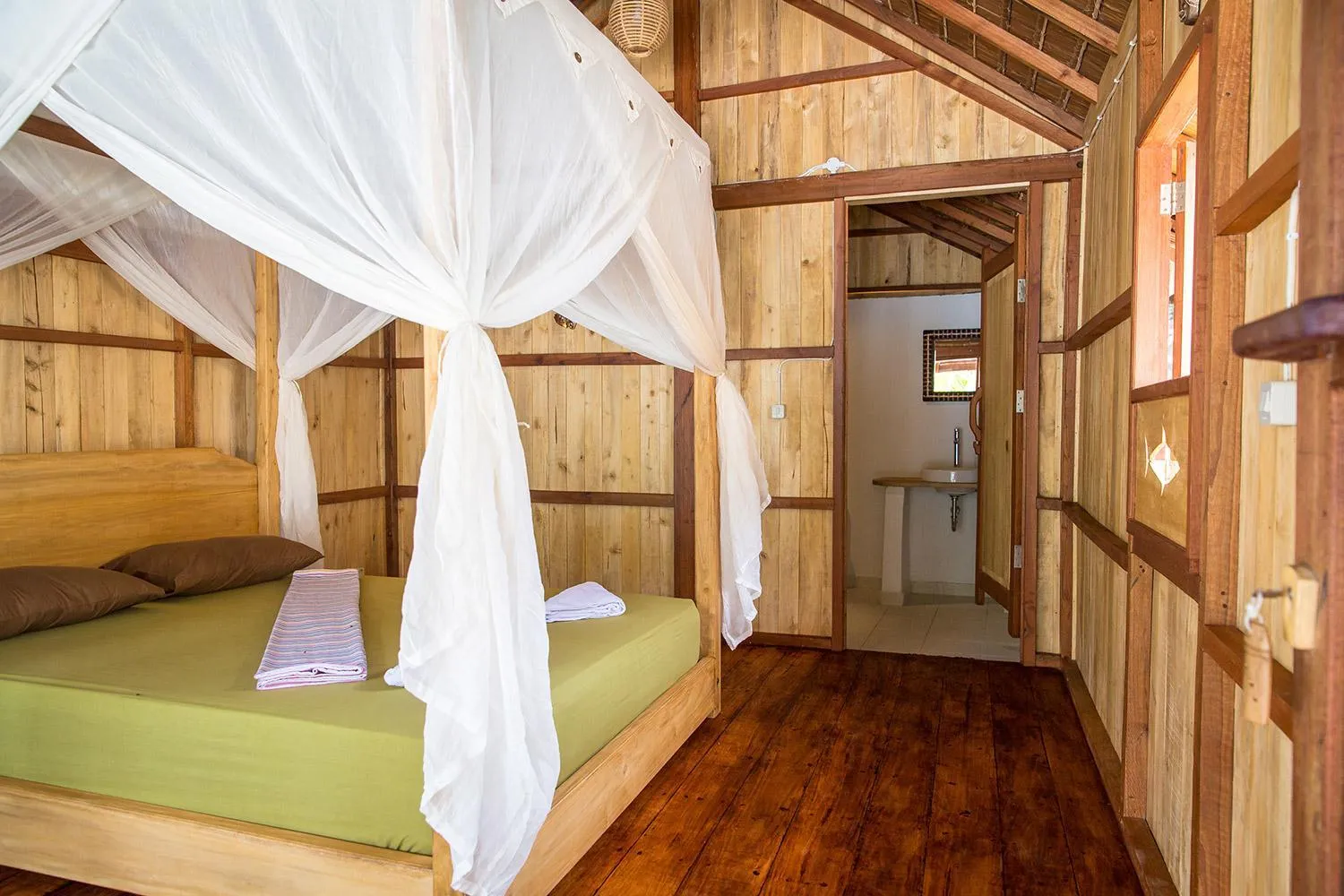 Bedroom, Bed in BaraCoco Bungalows