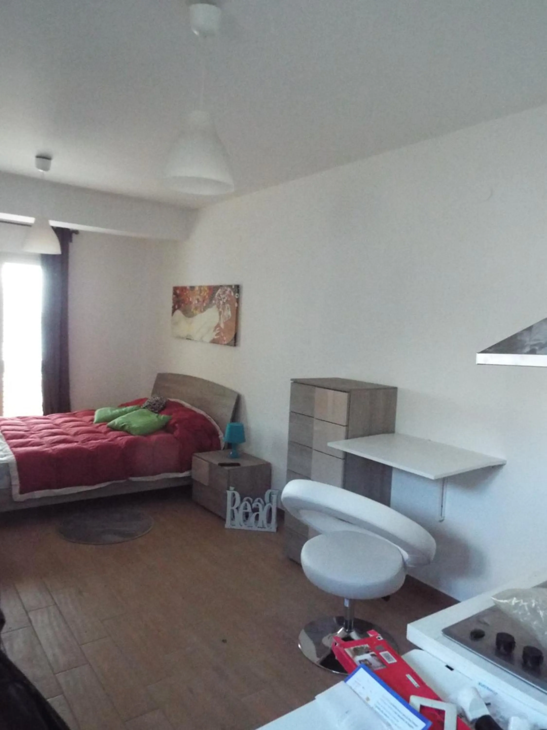 Photo of the whole room in Semu A Mari B&B