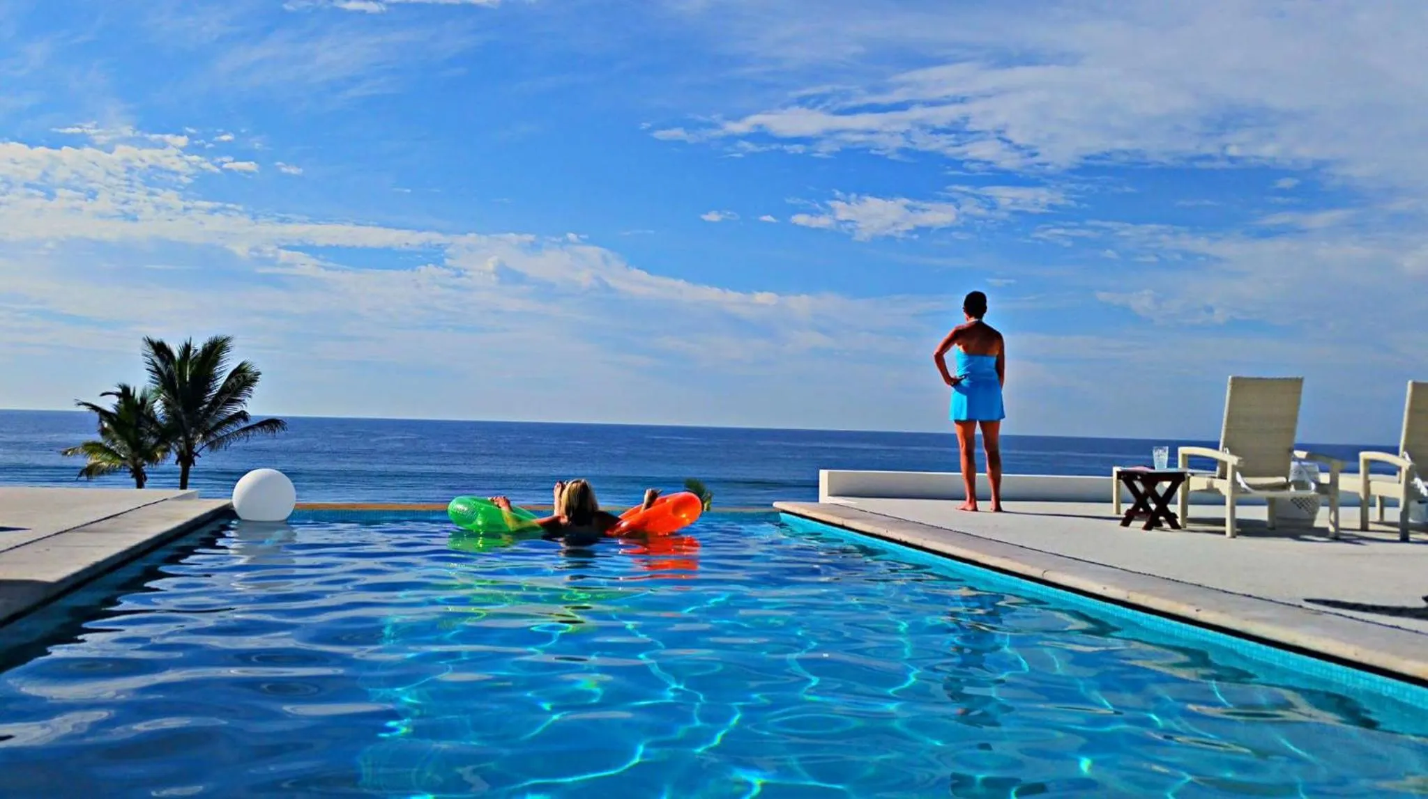 Swimming pool in Villa Star of the Sea