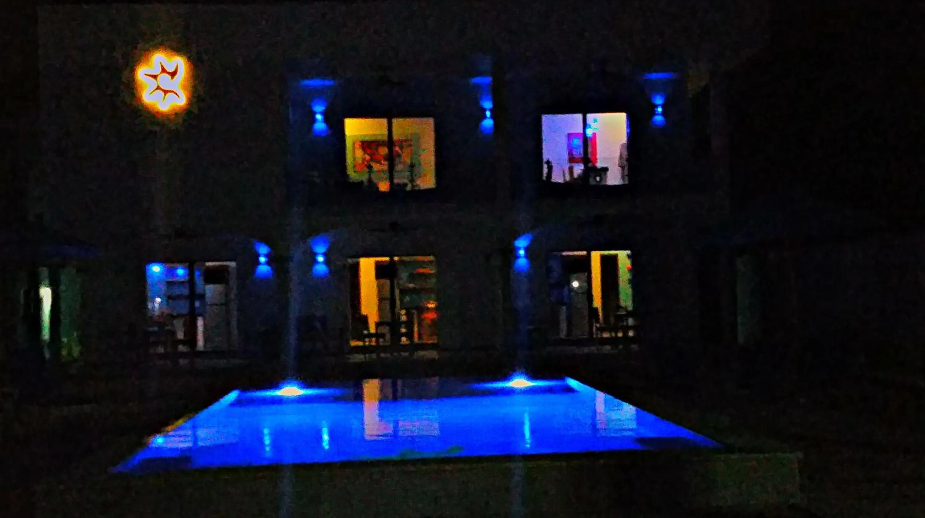 Swimming pool in Villa Star of the Sea