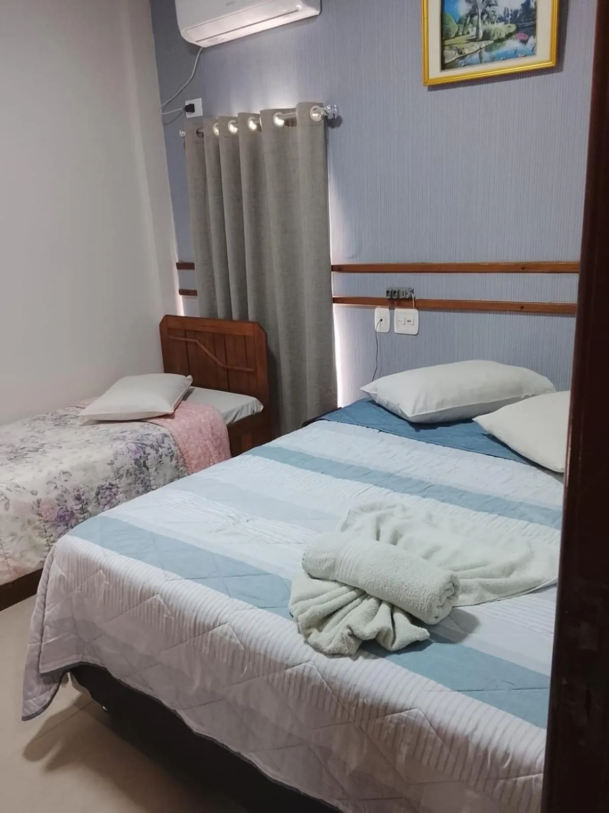 Decorative detail, Bed in Tulipa Hotel