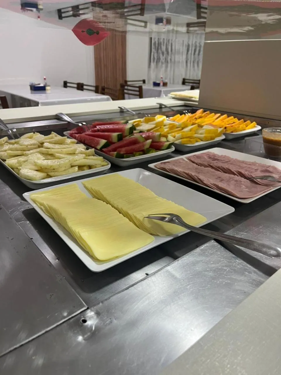 Food in Tulipa Hotel