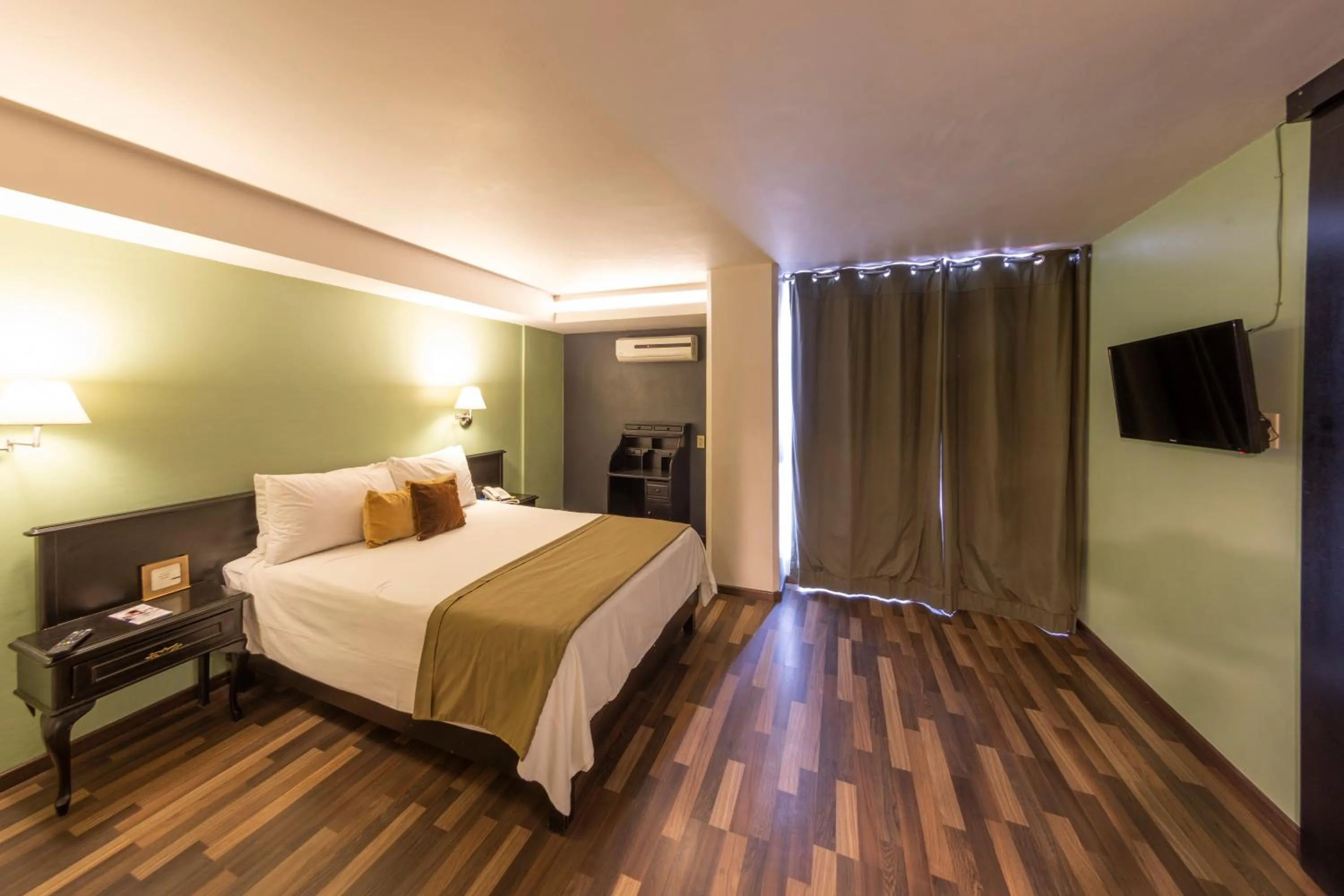 Bed in Lusitania Hotel Orizaba