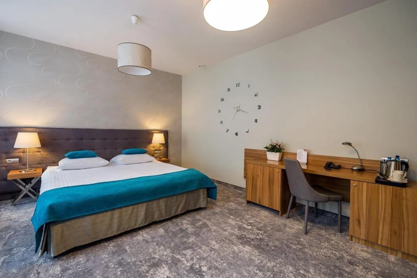 Bed in Tulip Hotels - Wroclaw Patio