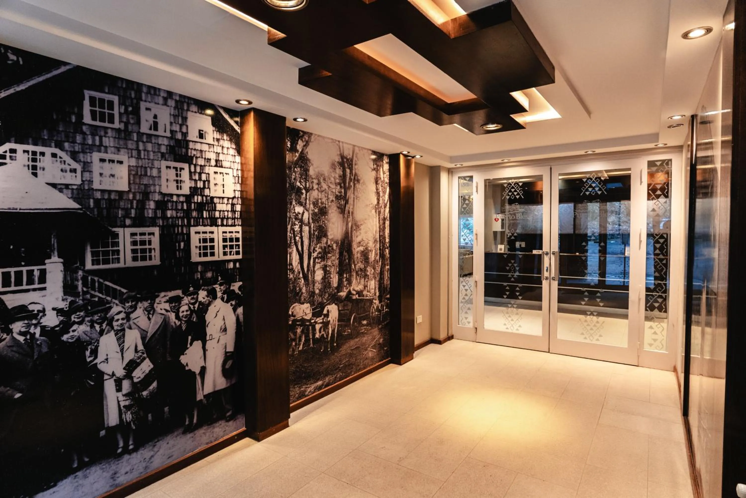 Lobby or reception in Hotel Puerto Blest