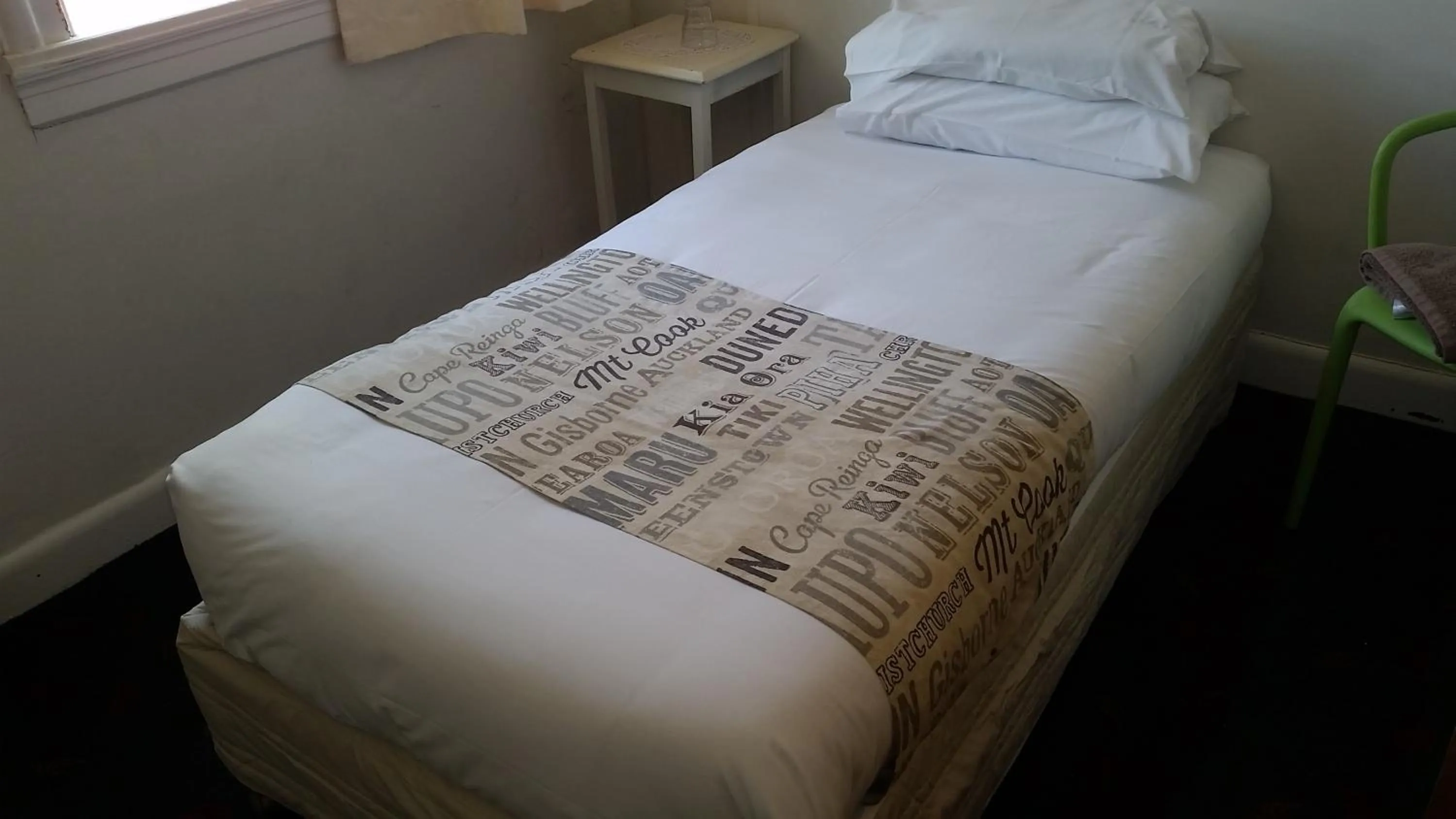 Bed in Whakatane Hotel