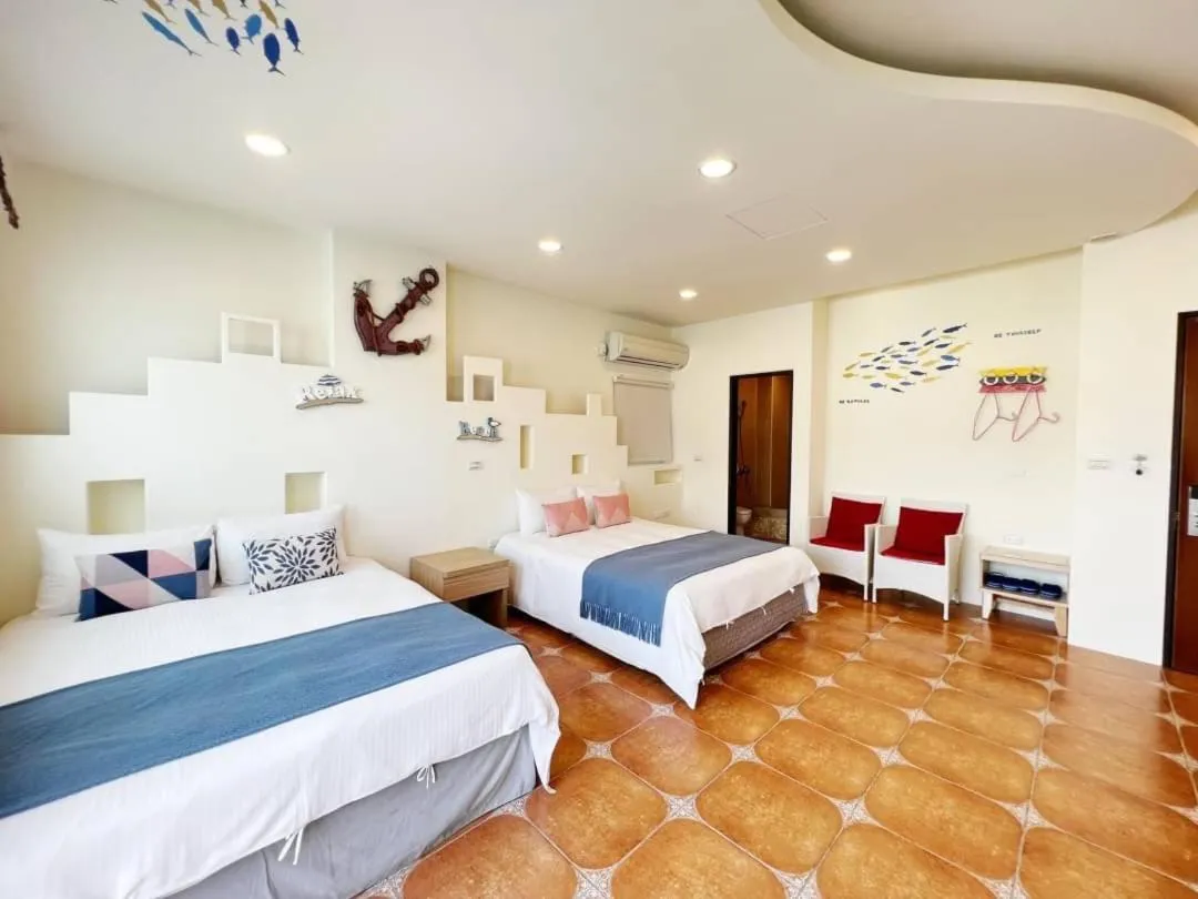 Bed in Sun Shine B&B