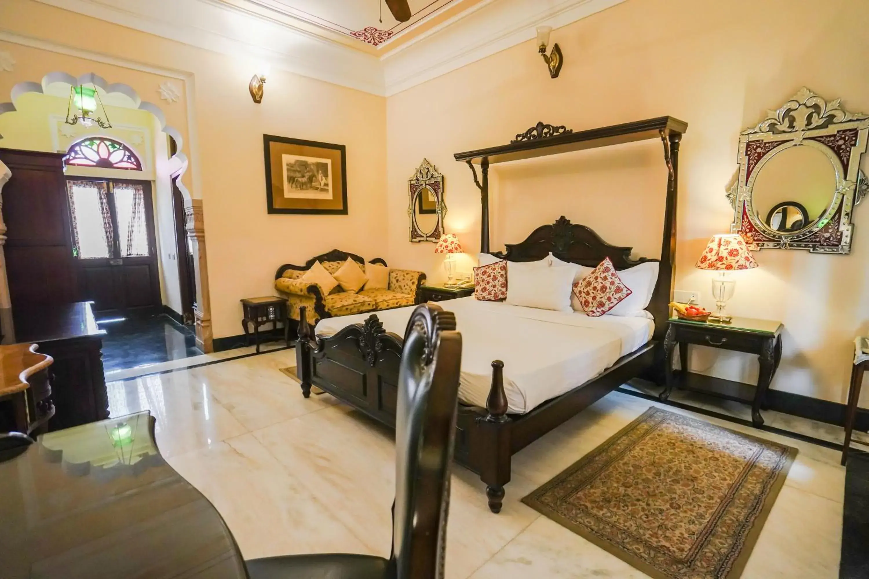 Deluxe Double Room in Khas Bagh Deluxe Double Room in Khas Bagh
